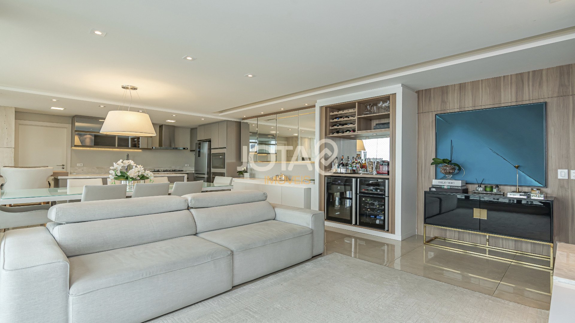 Foto de destaque Lindo apartamento com 3 suítes e 2 vagas no ecoville!