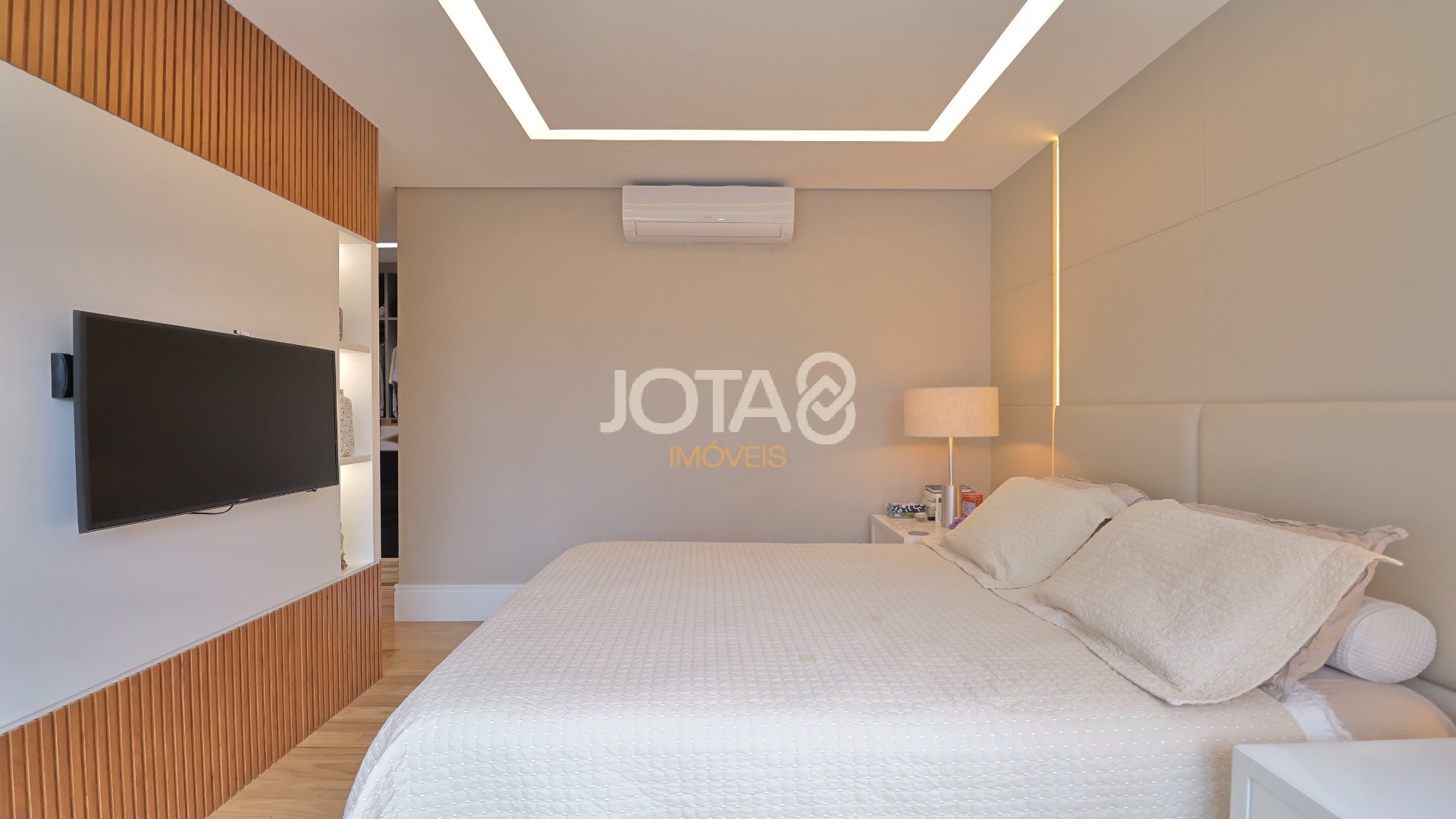 APARTAMENTO NO ECOVILLE - 3 SUÍTES, CONDOMÍNIO CLUBE E 3 VAGAS