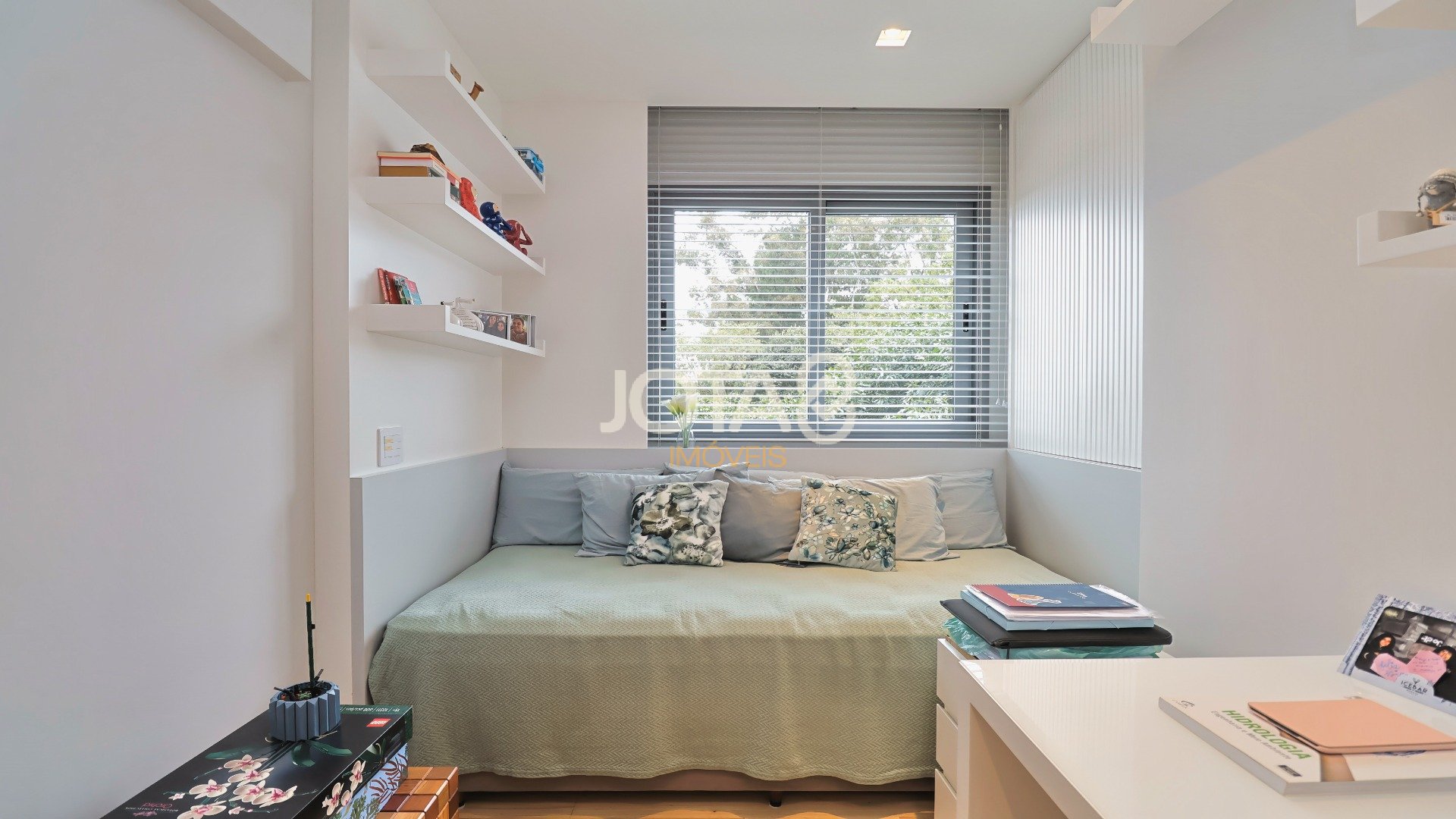 APARTAMENTO NO ECOVILLE - 3 SUÍTES, CONDOMÍNIO CLUBE E 3 VAGAS