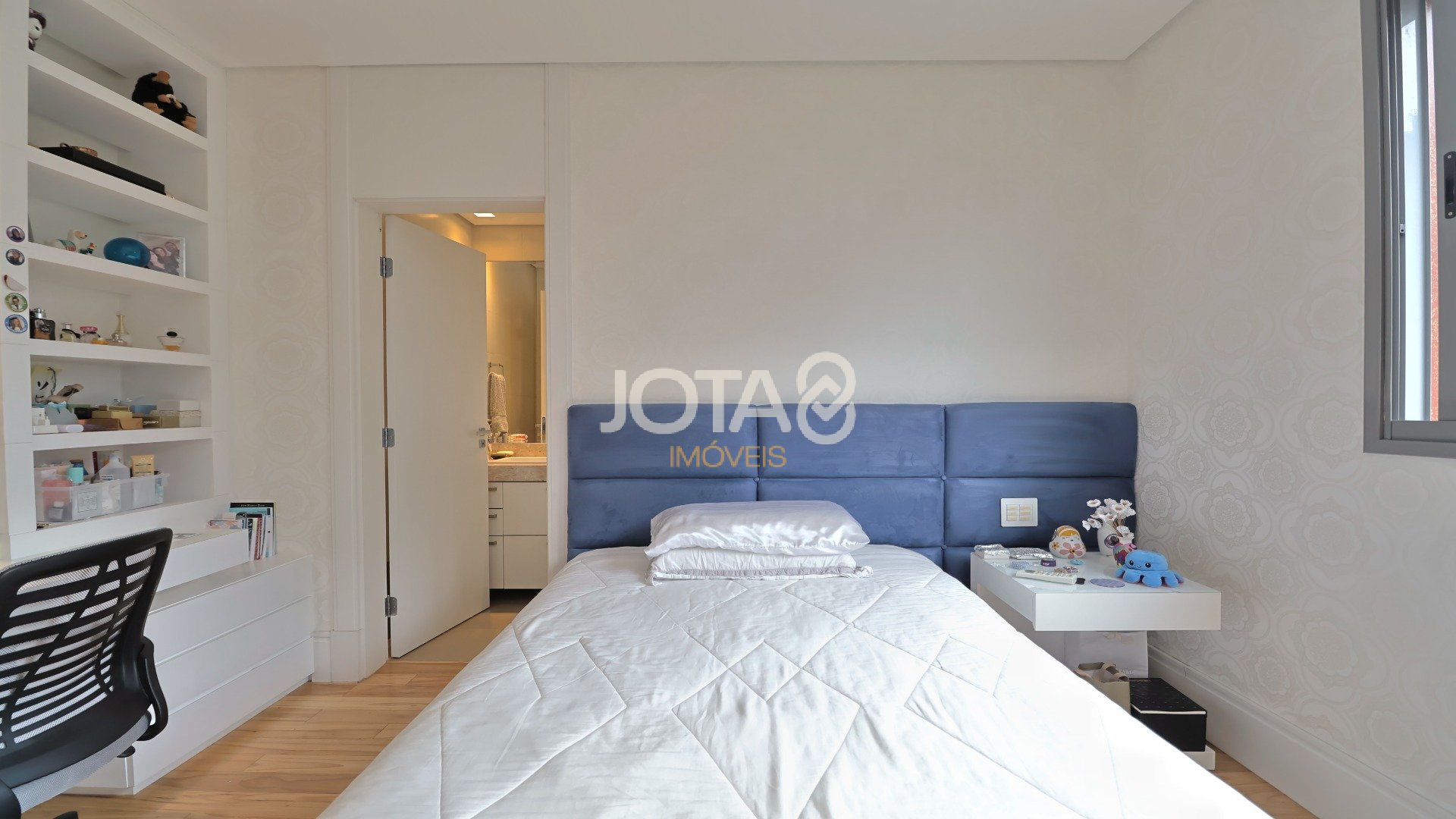 APARTAMENTO NO ECOVILLE - 3 SUÍTES, CONDOMÍNIO CLUBE E 3 VAGAS