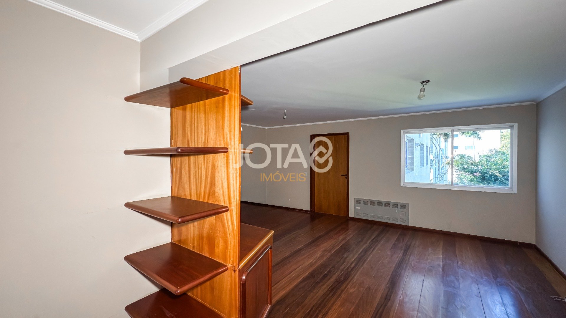 APARTAMENTO 3 DORMITÓRIOS NO BATEL