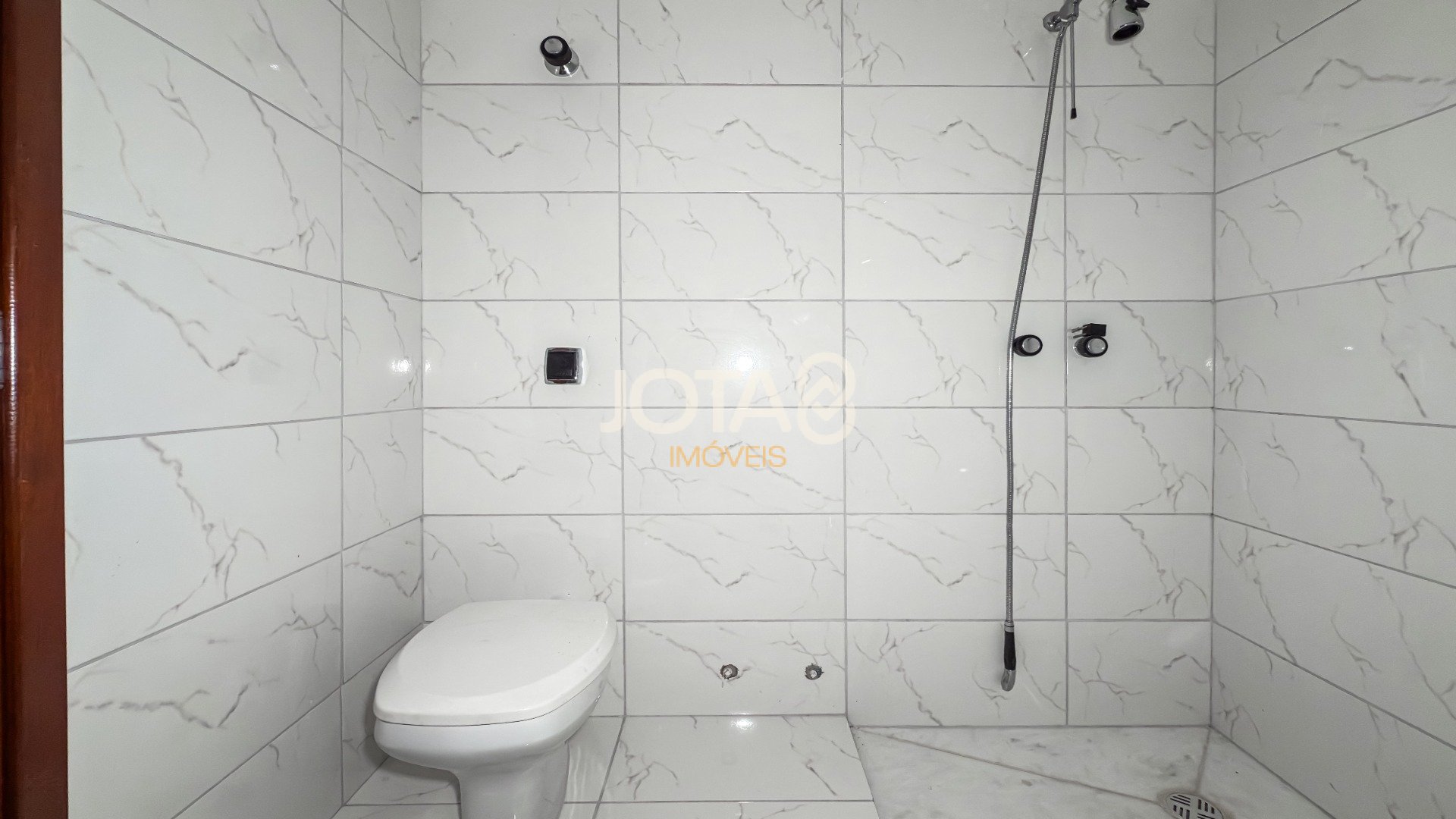 APARTAMENTO 3 DORMITÓRIOS NO BATEL