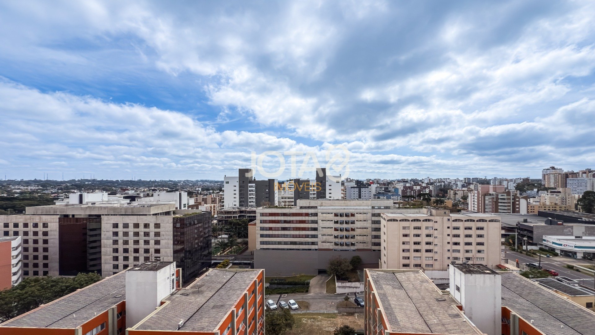 EXCLUSIVO APARTAMENTO DE 3 QUARTOS EM ANDAR ALTO NO ED RENASCENÇA