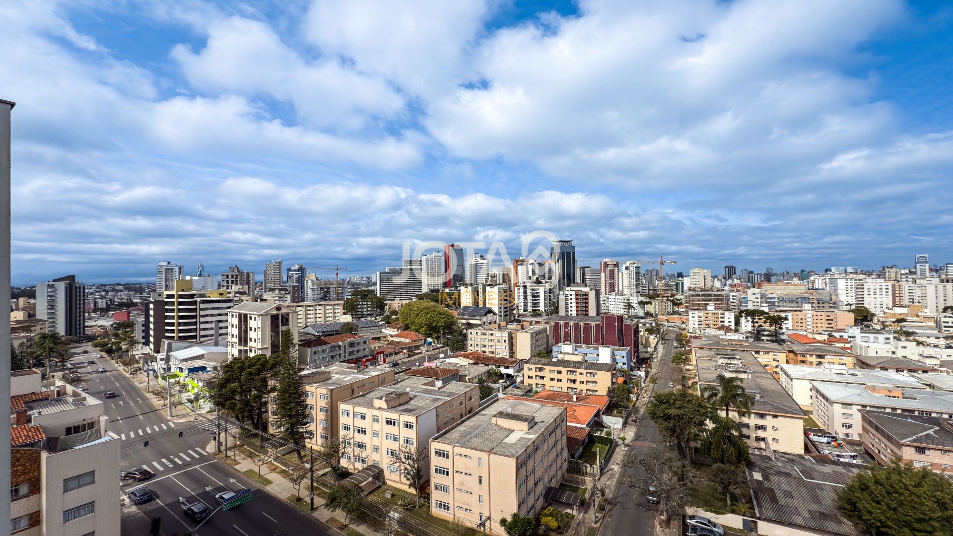 EXCLUSIVO APARTAMENTO DE 3 QUARTOS EM ANDAR ALTO NO ED RENASCENÇA