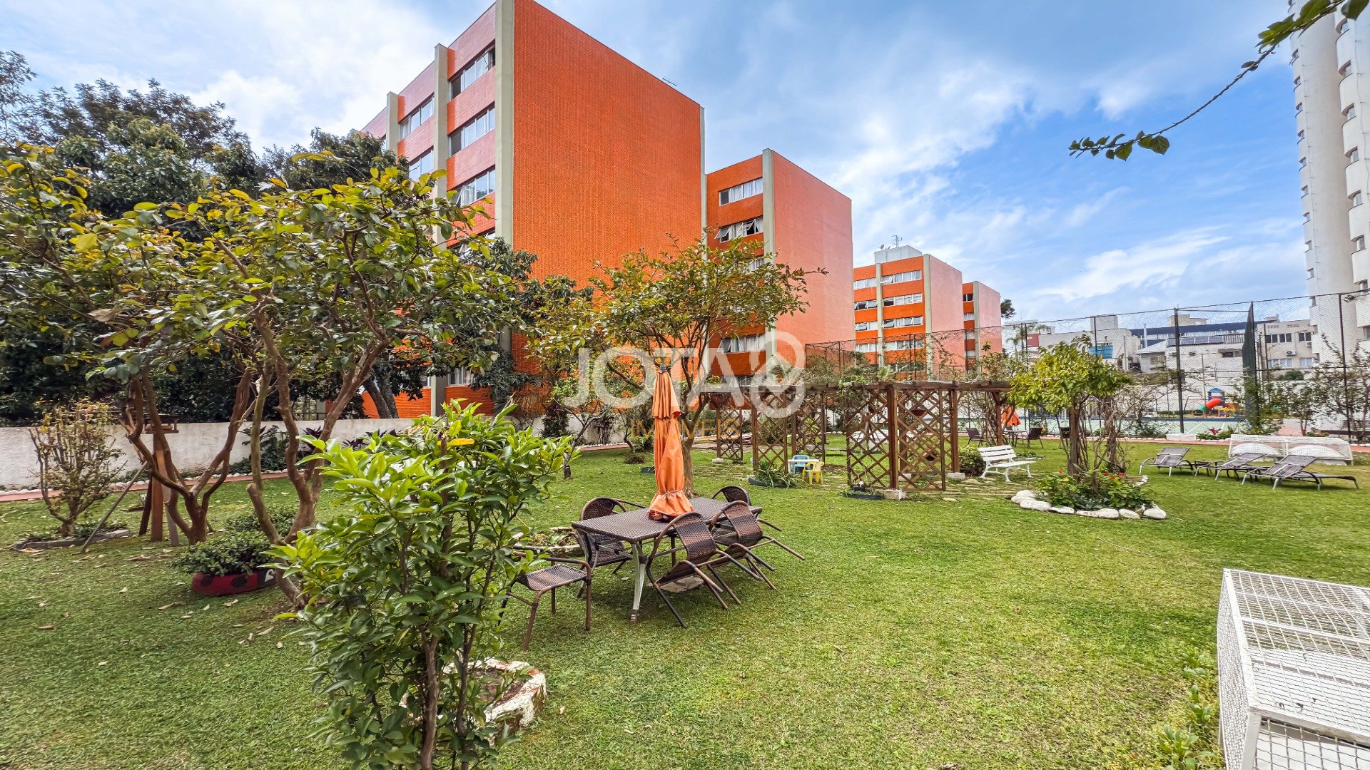EXCLUSIVO APARTAMENTO DE 3 QUARTOS EM ANDAR ALTO NO ED RENASCENÇA