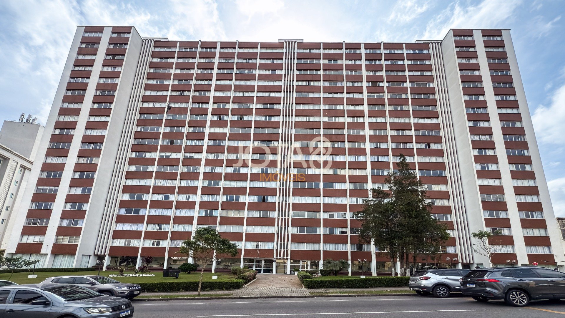 Foto de destaque Exclusivo apartamento de 3 quartos em andar alto no ed renascença