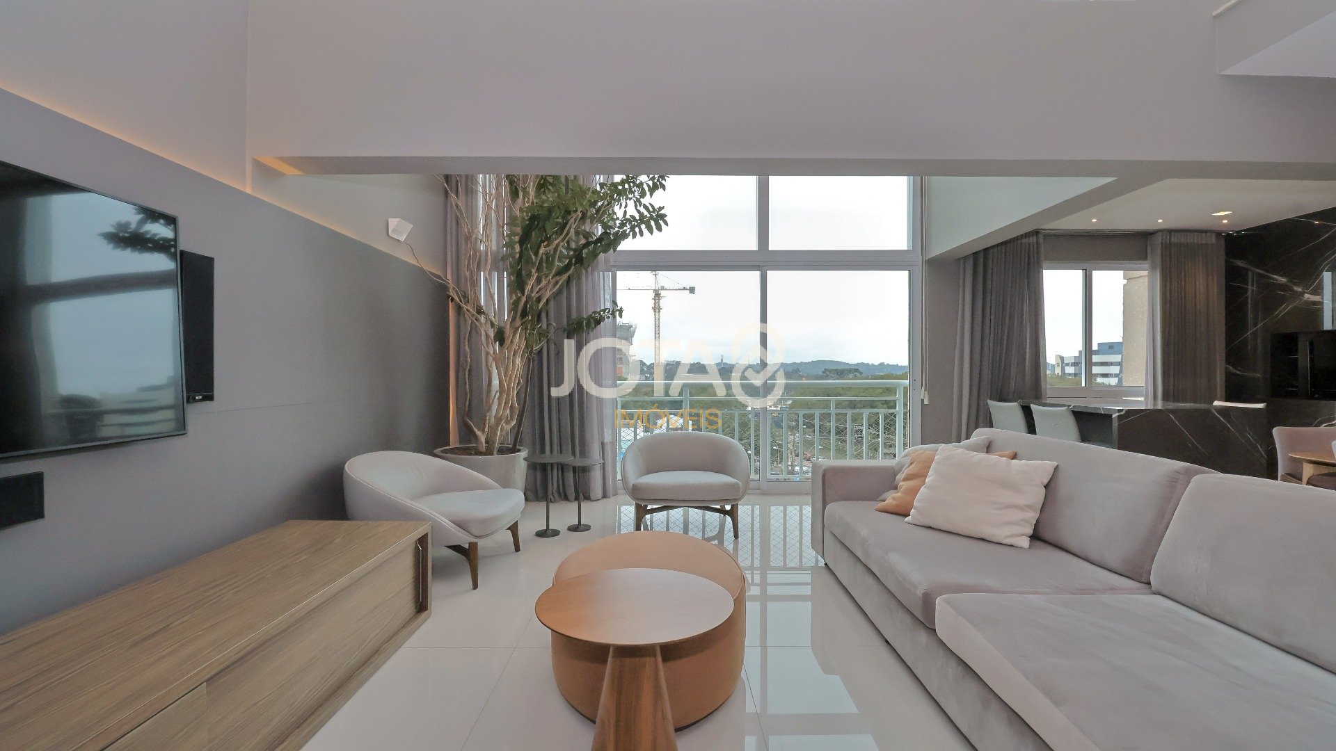 APARTAMENTO COM 4 DORMITÓRIOS NO ECOVILLE