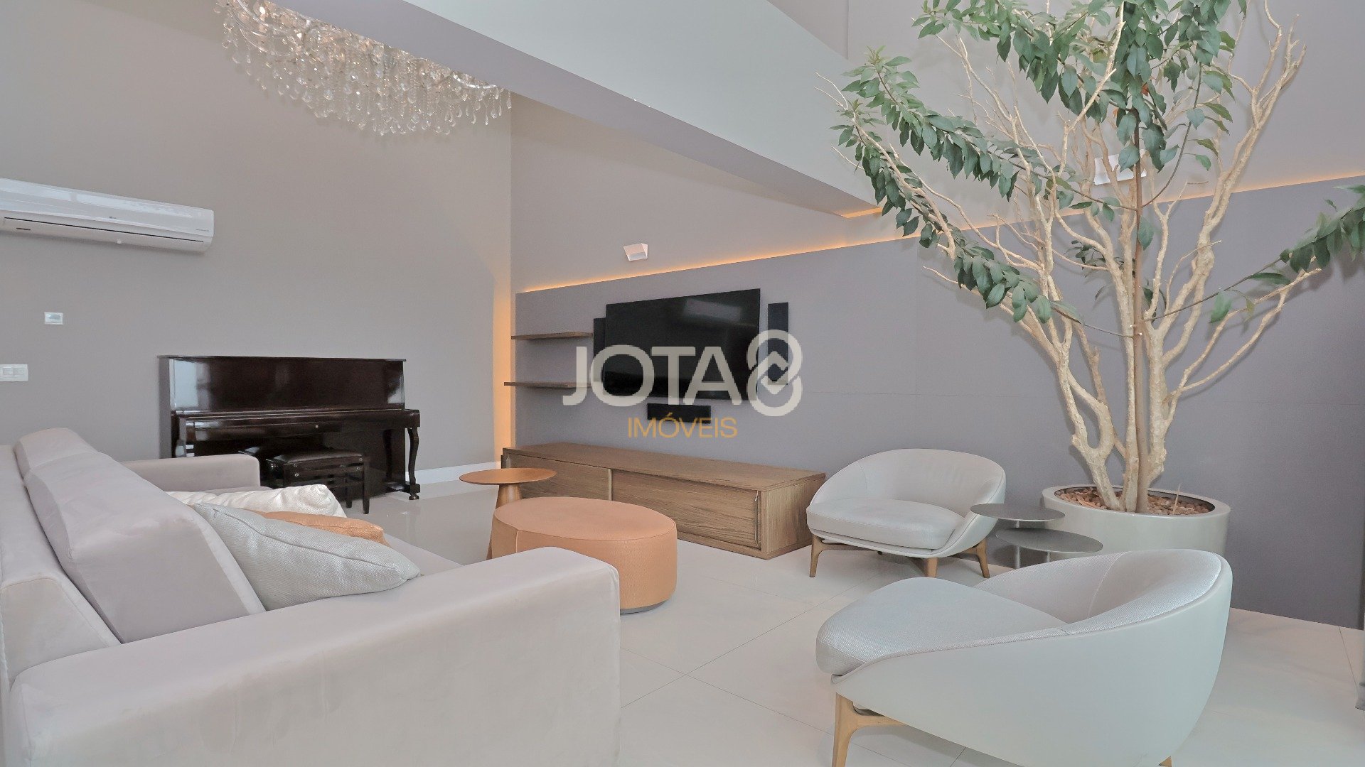 APARTAMENTO COM 4 DORMITÓRIOS NO ECOVILLE