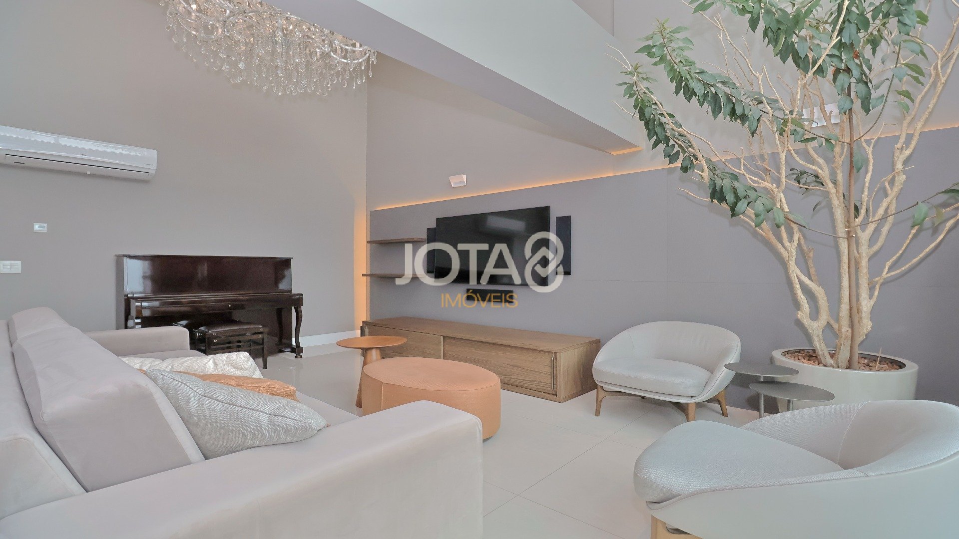 APARTAMENTO COM 4 DORMITÓRIOS NO ECOVILLE
