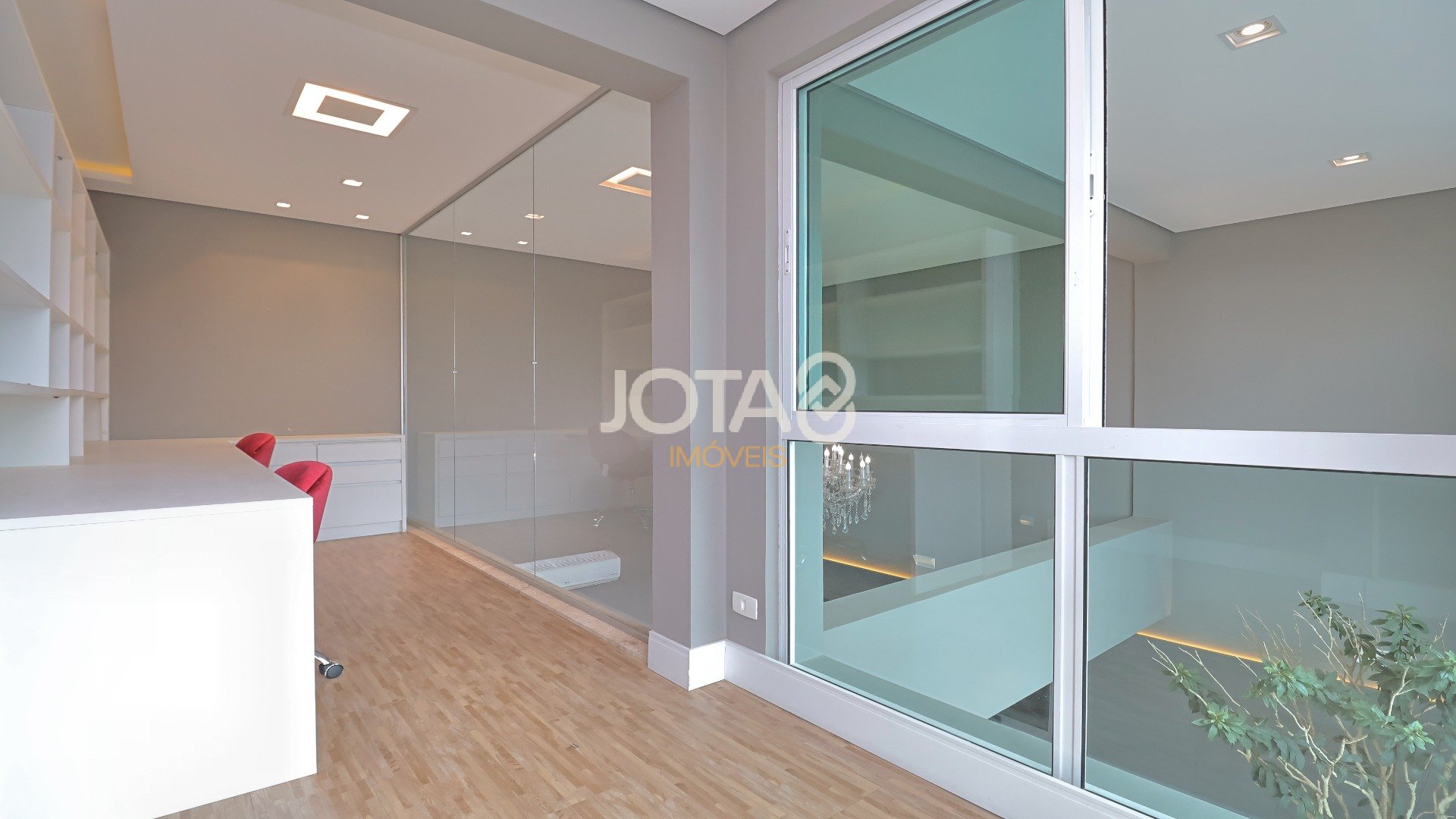 APARTAMENTO COM 4 DORMITÓRIOS NO ECOVILLE