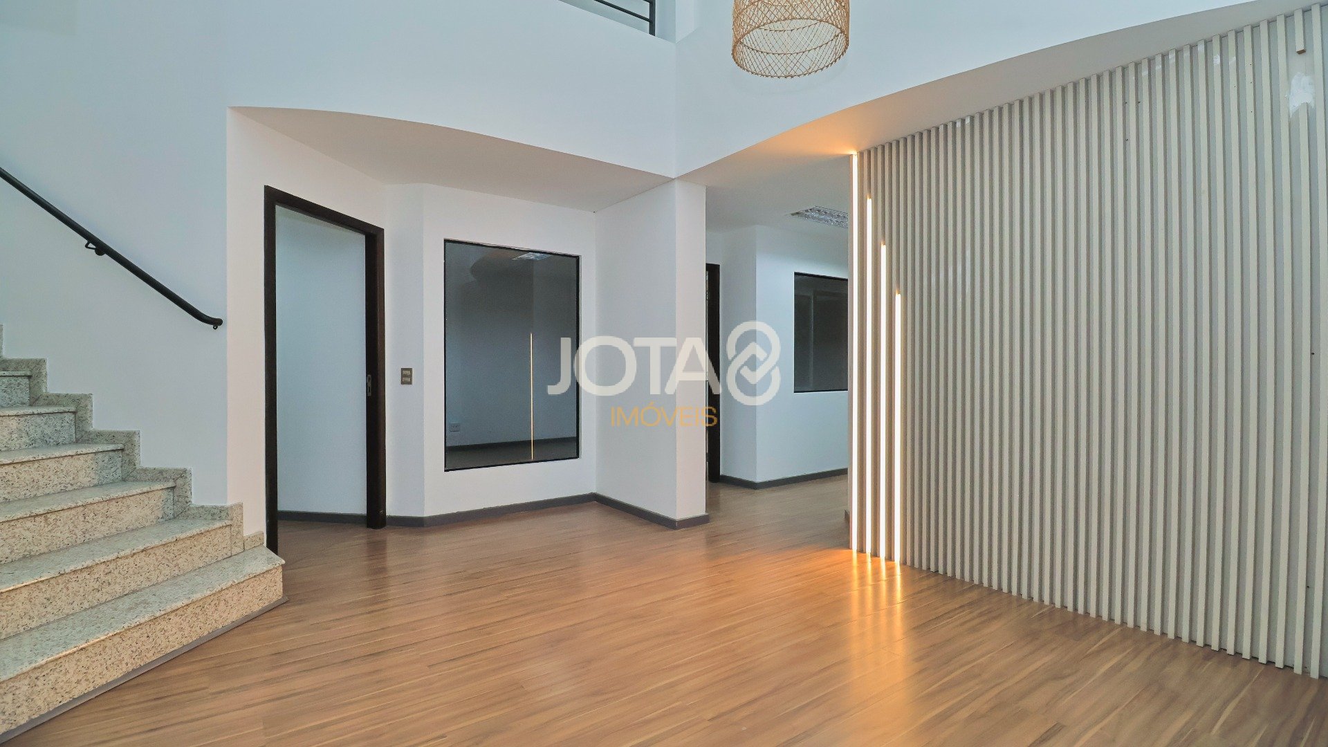 SALA COMERCIAL PARA LOCAÇÃO EM ENDEREÇO ESTRATÉGICO