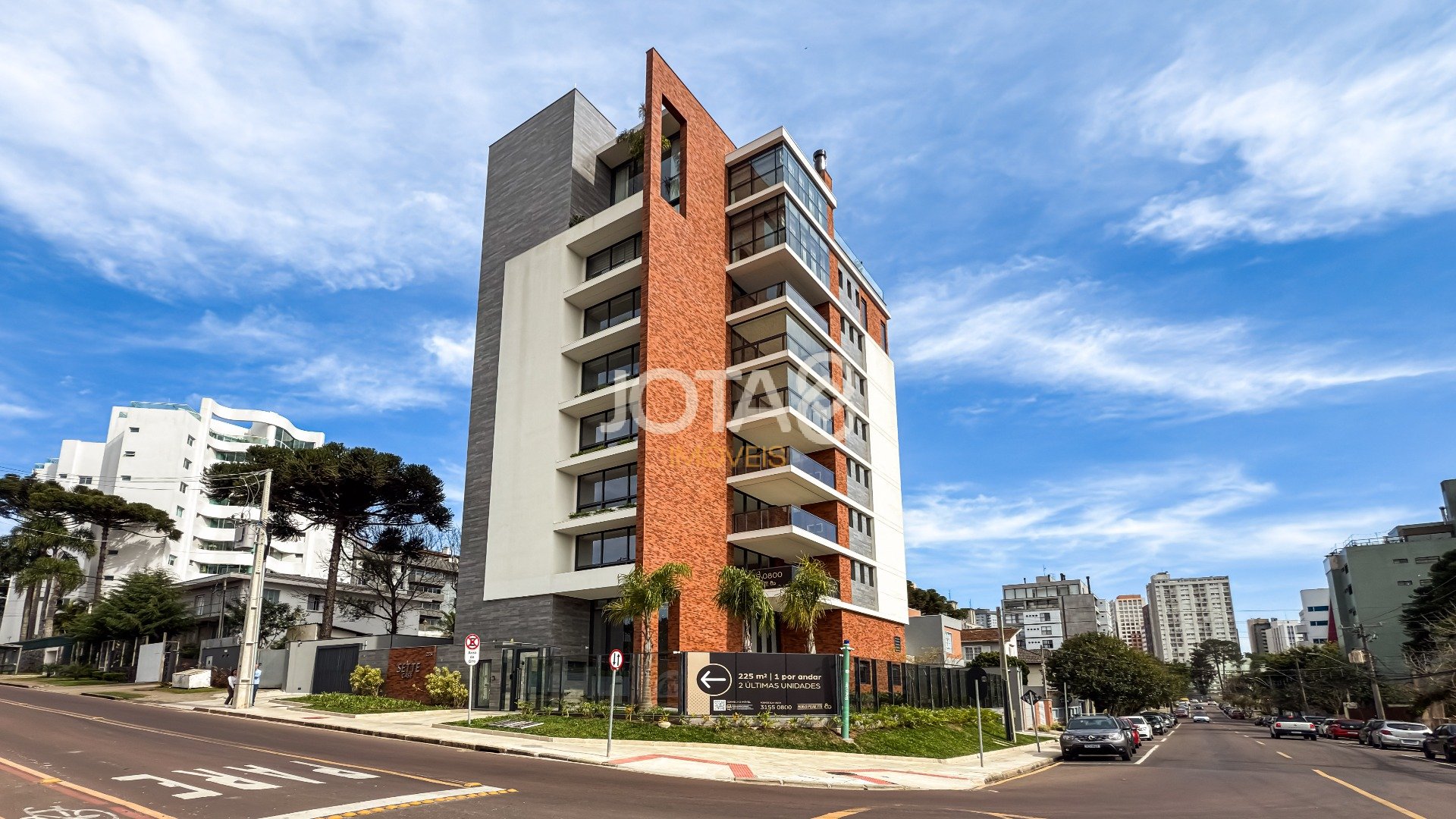Foto de destaque Apartamento exclusivo com 3 suites e 4 vagas no cabral