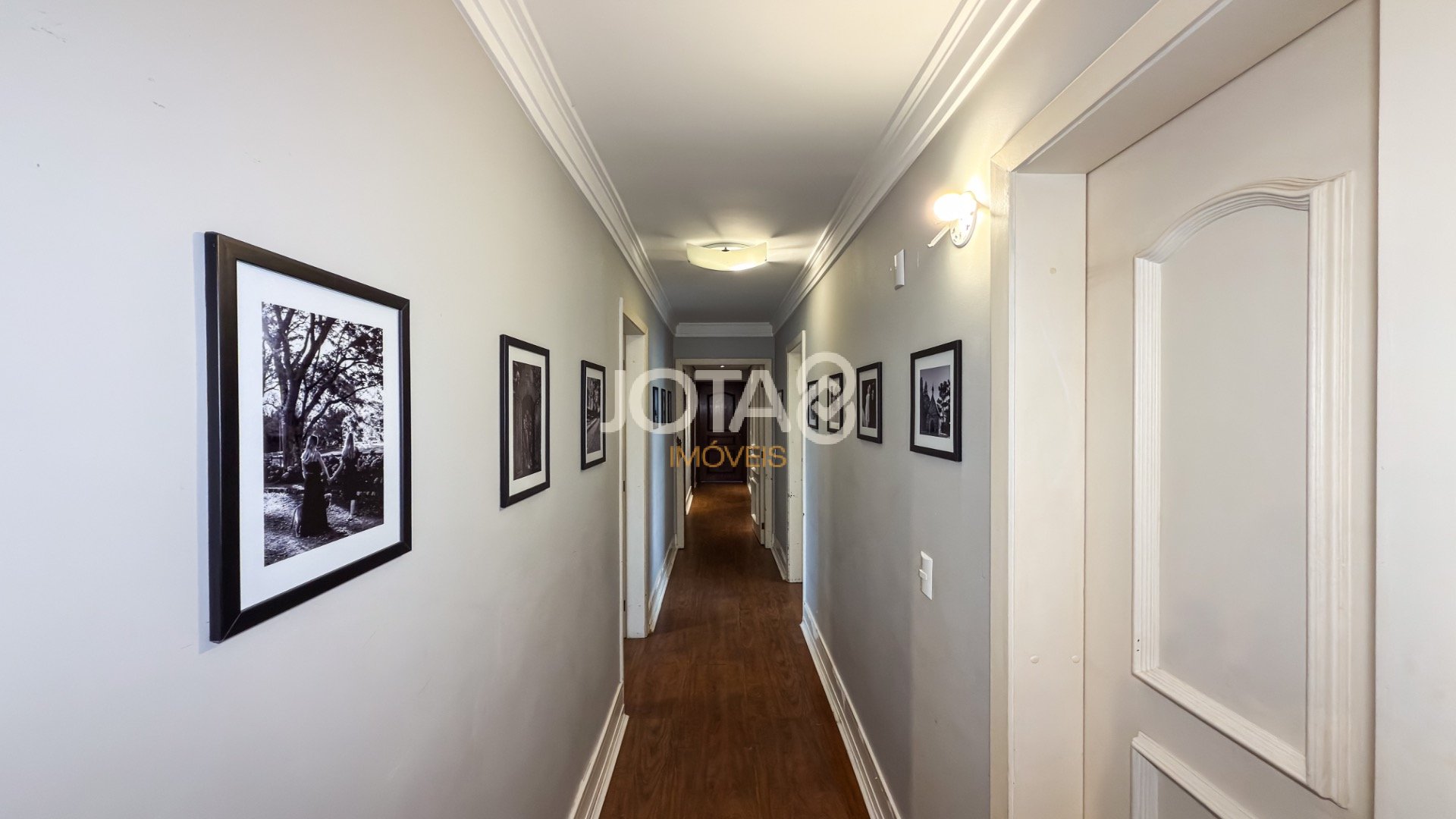 APARTAMENTO COM 4 QUARTOS E 1 SUITE NO BATEL