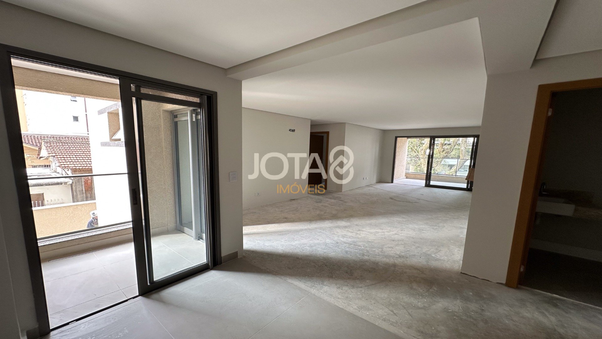 APARTAMENTO NOVO COM 3 QUARTOS E 1 SUÍTE