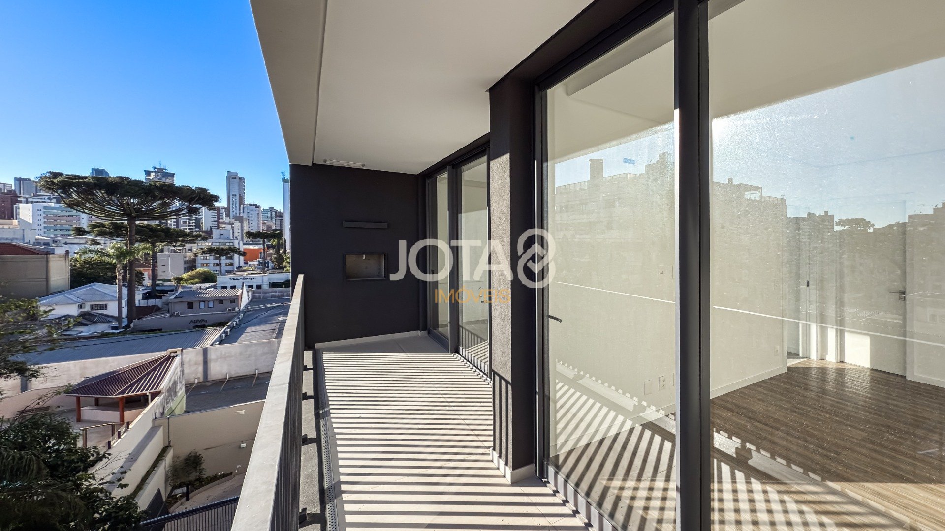 APARTAMENTO NOVO 1 SUÍTE NO VAZ BATEL