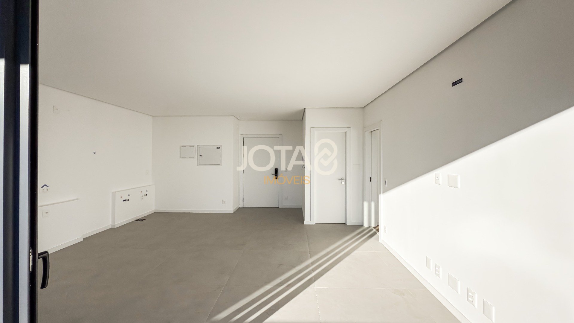 APARTAMENTO NOVO 1 SUÍTE NO VAZ BATEL