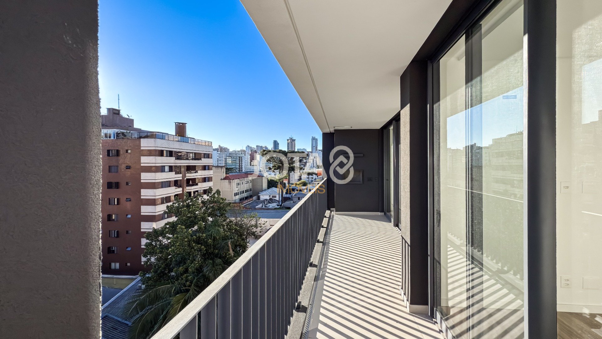 REVENDA VAZ BATEL APARTAMENTO NOVO 1 SUÍTE!