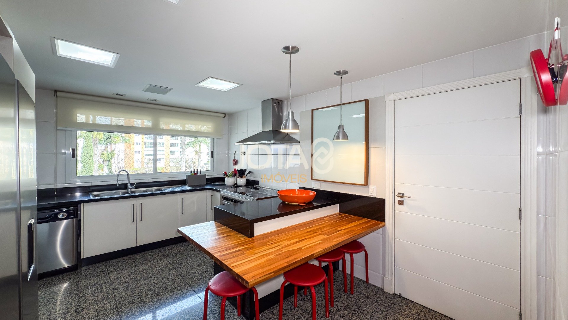 APARTAMENTO DE 4 QUARTOS AO COM VISTA PARA O CAMPO DE GOLF DO GRACIOSA