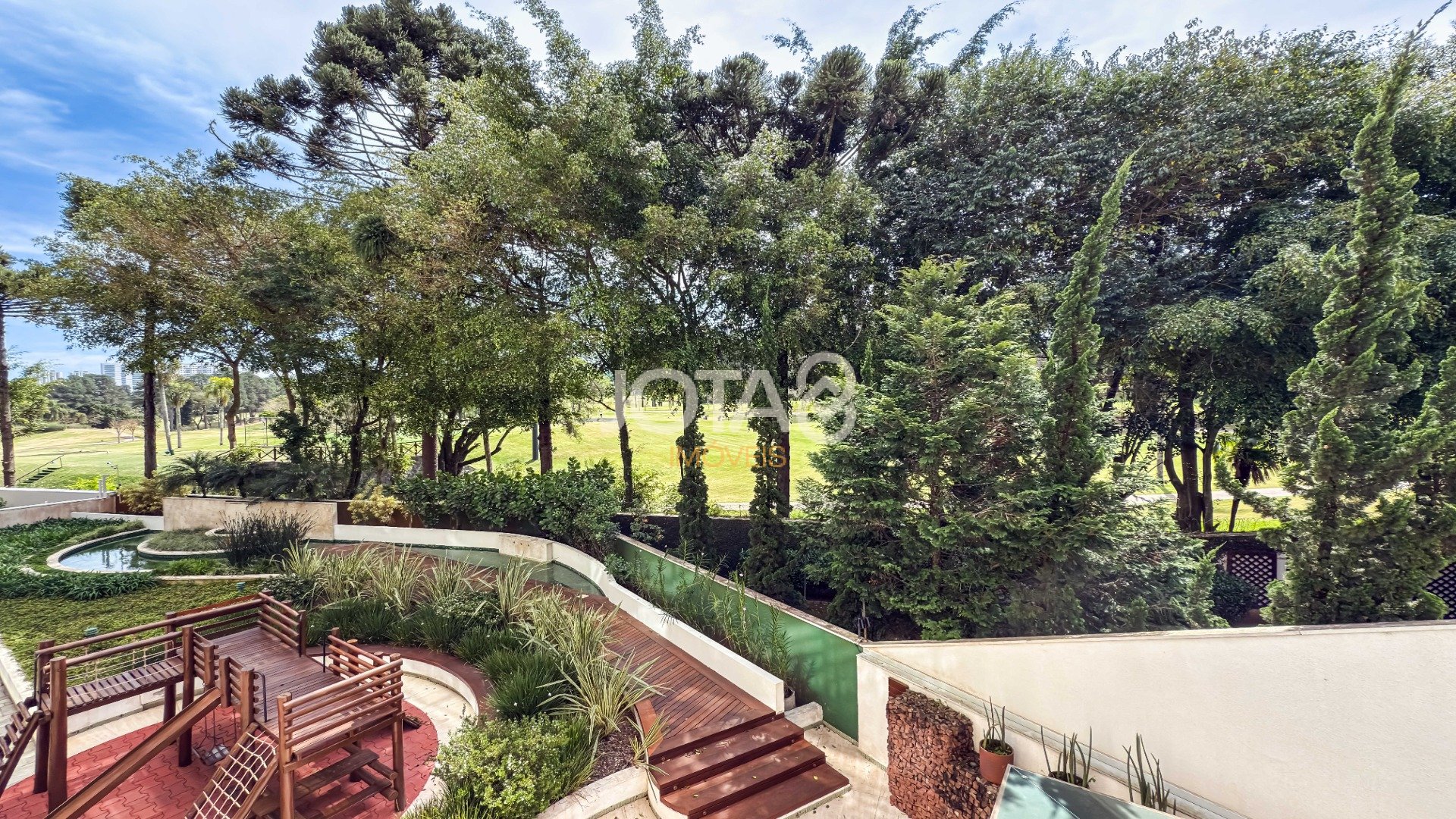 APARTAMENTO DE 4 QUARTOS AO COM VISTA PARA O CAMPO DE GOLF DO GRACIOSA