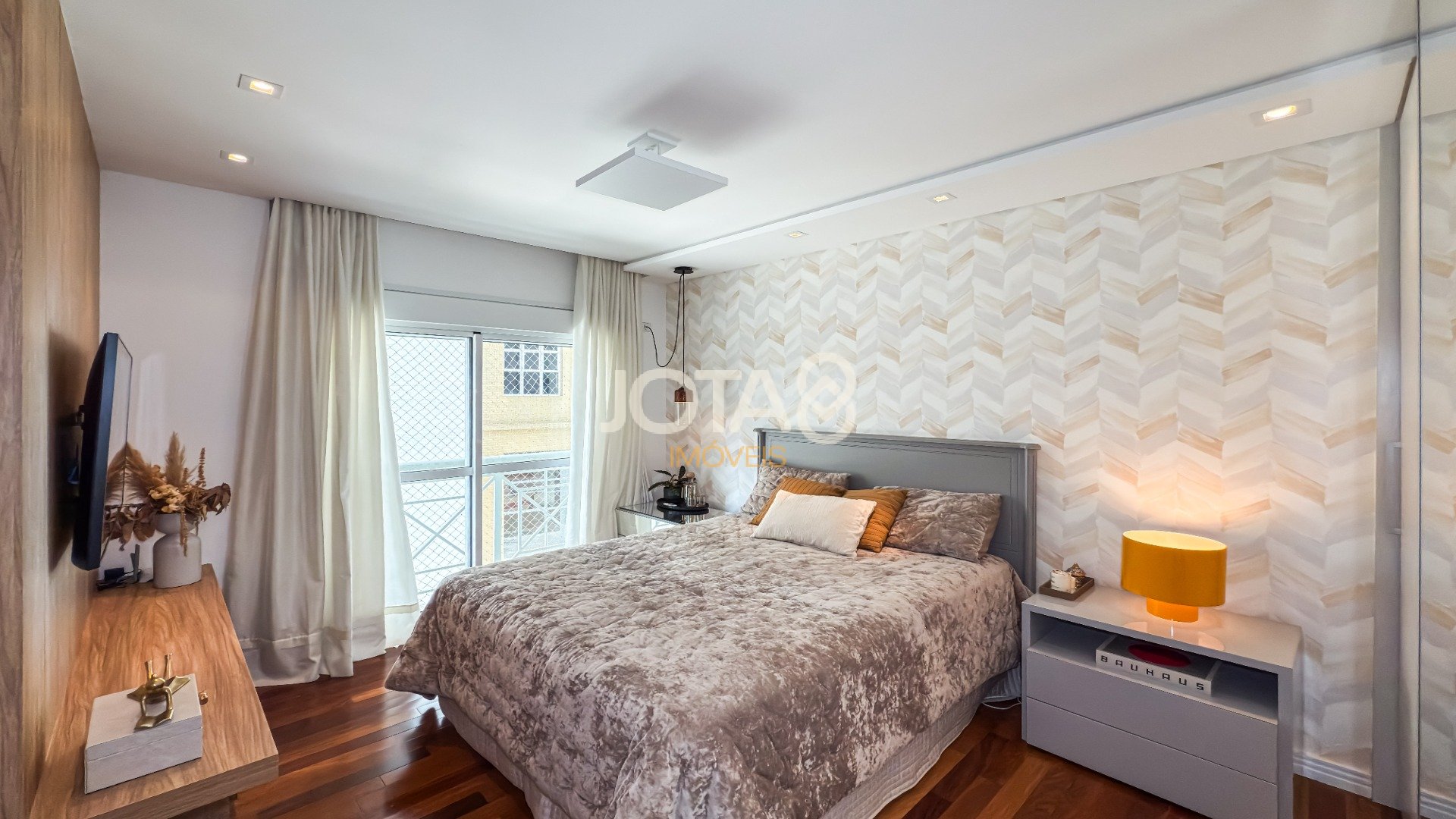 APARTAMENTO DE 4 QUARTOS AO COM VISTA PARA O CAMPO DE GOLF DO GRACIOSA