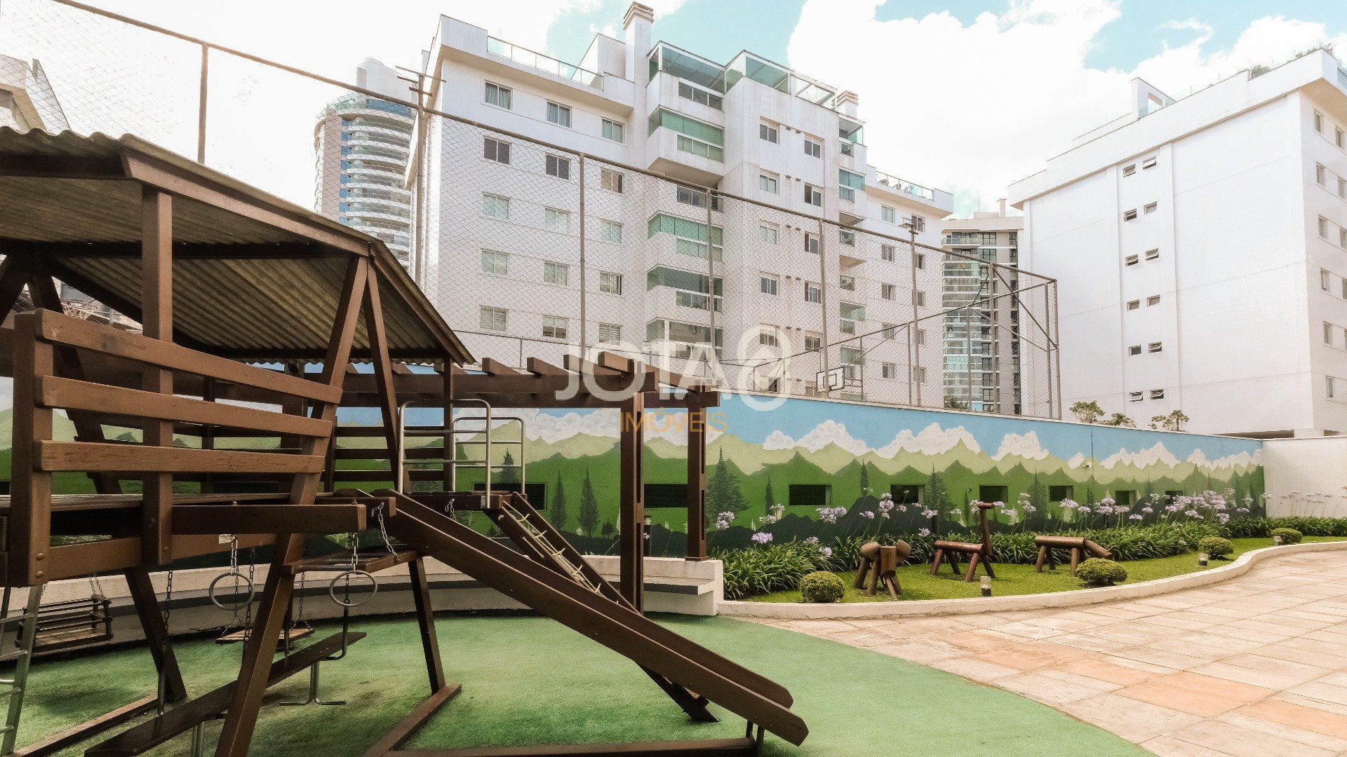 APARTAMENTO NO AMARONE ECOVILLE COM 106M² PRIVATIVOS