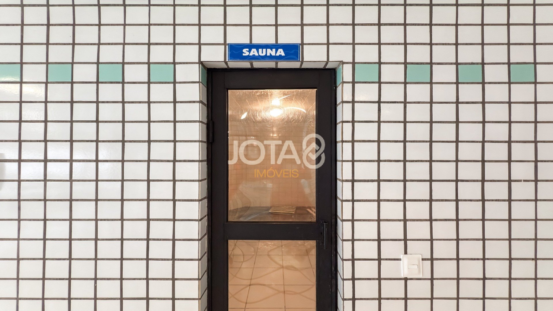 APARTAMENTO 2 QUARTOS NO CORAÇÃO DO BIGORRILHO