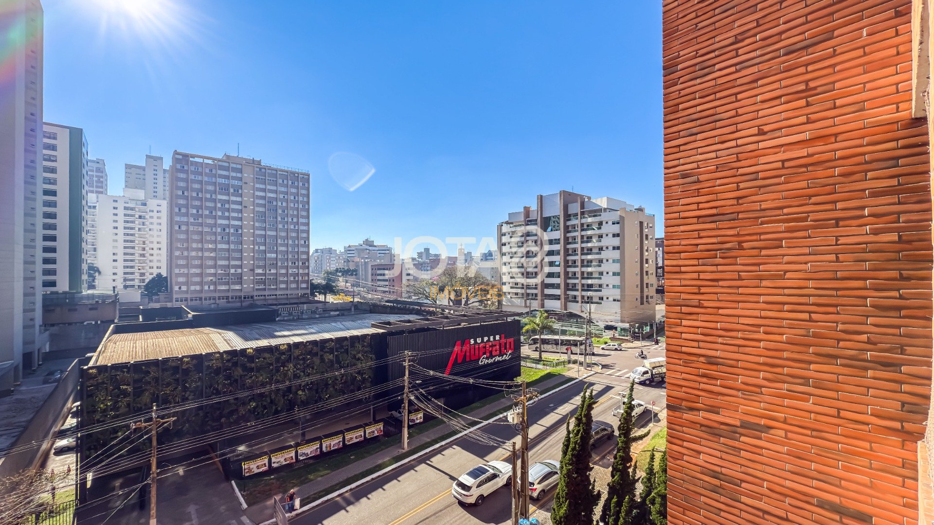 APARTAMENTO 2 QUARTOS NO CORAÇÃO DO BIGORRILHO
