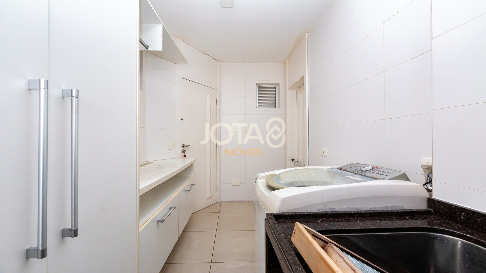 APARTAMENTO COM 4 QUARTOS, ANDAR ALTO, FACE NORTE E NA PRAÇA DO JAPÃO!