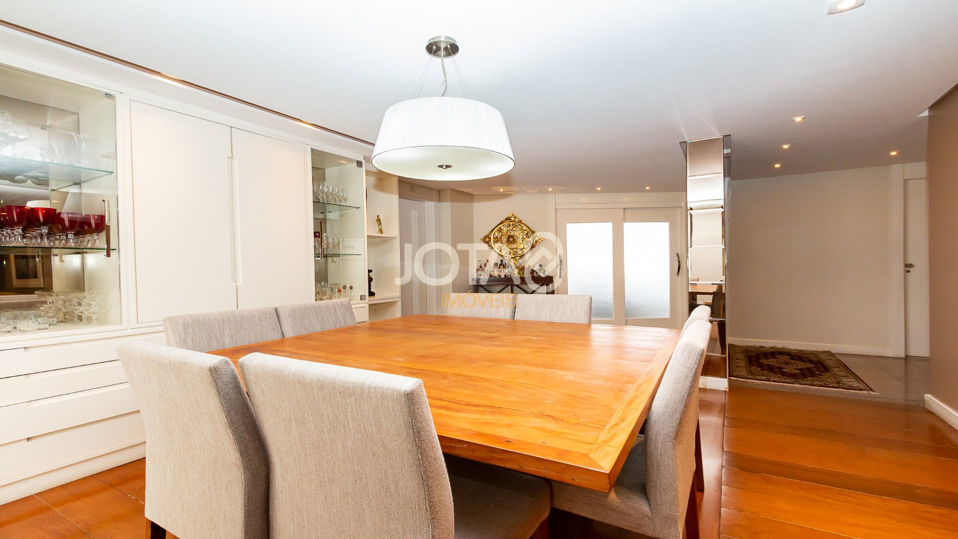 APARTAMENTO COM 4 QUARTOS, ANDAR ALTO, FACE NORTE E NA PRAÇA DO JAPÃO!