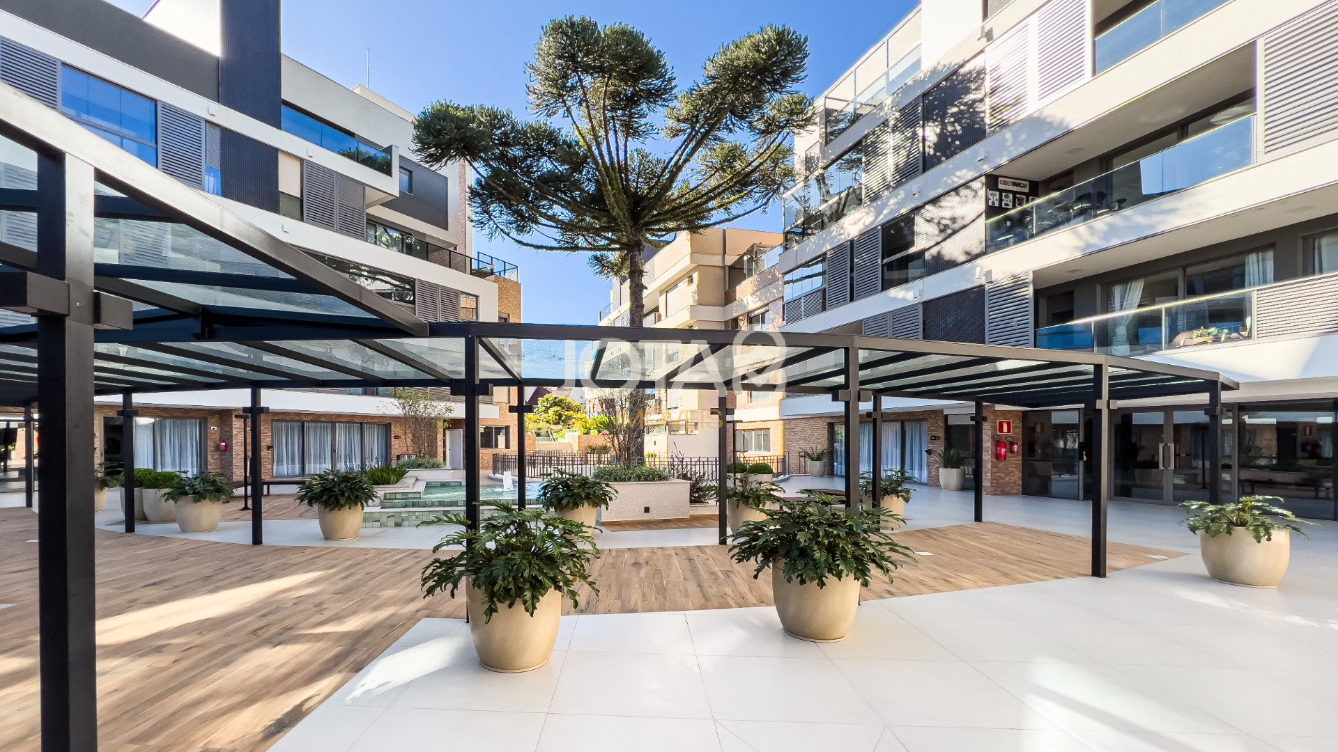 APARTAMENTO 3 QUARTOS 2 VAGAS NO SEMINÁRIO!