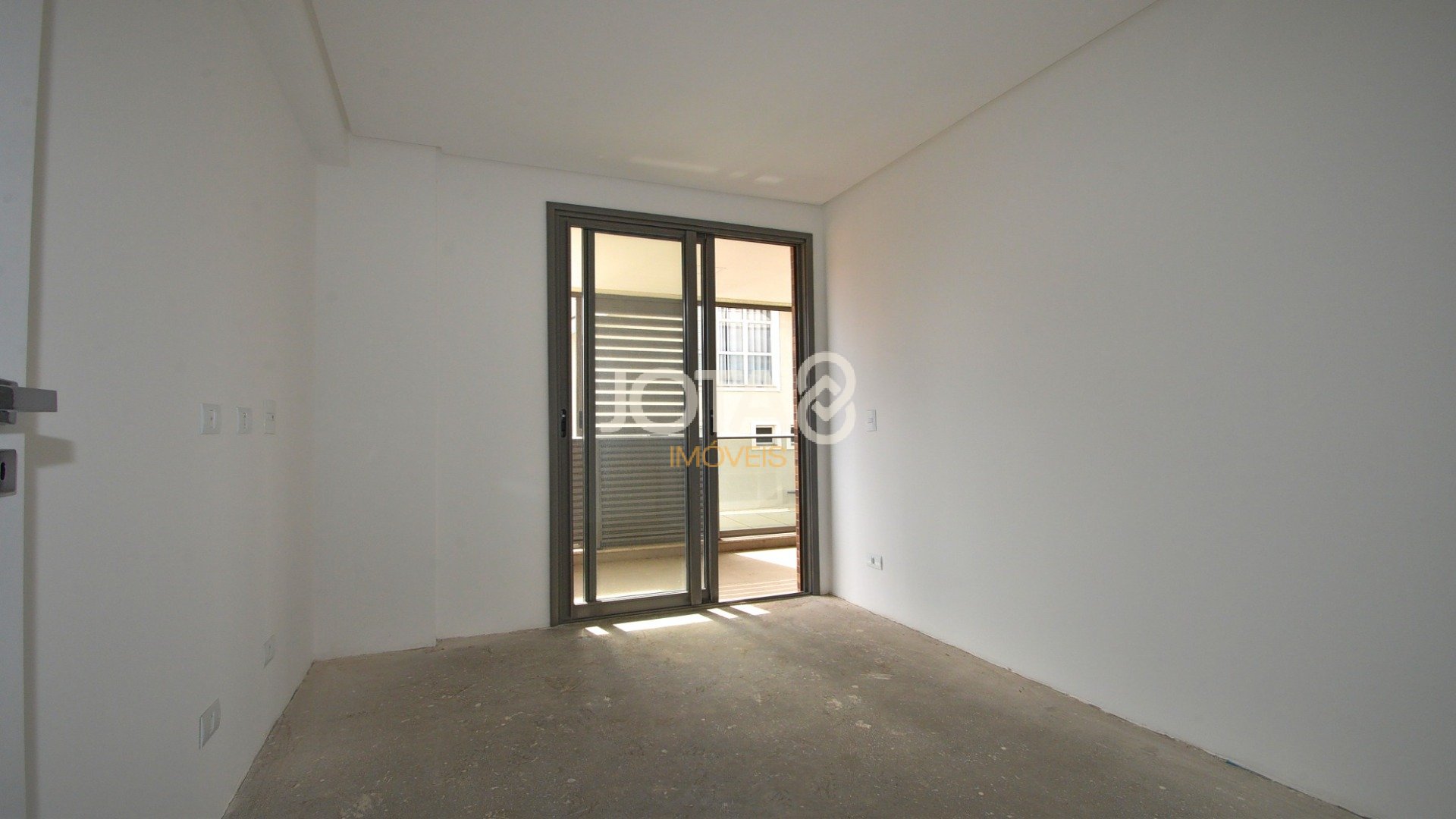 APARTAMENTO 3 QUARTOS 2 VAGAS NO SEMINÁRIO!