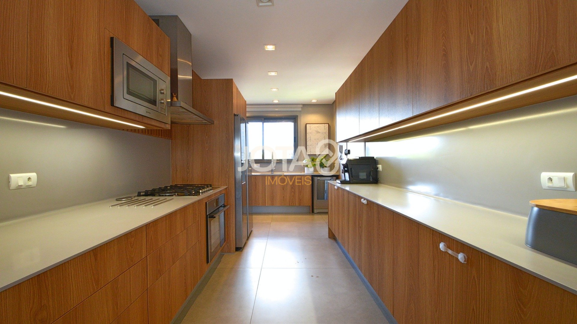 APARTAMENTO NO LE SOLEIL ECOVILLE COM 3 SUÍTES E 3 VAGAS
