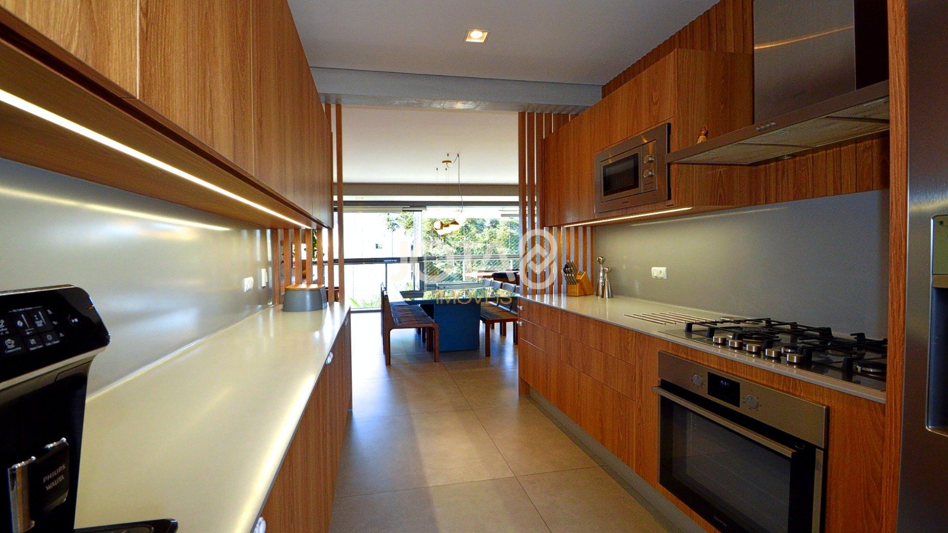 APARTAMENTO NO LE SOLEIL ECOVILLE COM 3 SUÍTES E 3 VAGAS