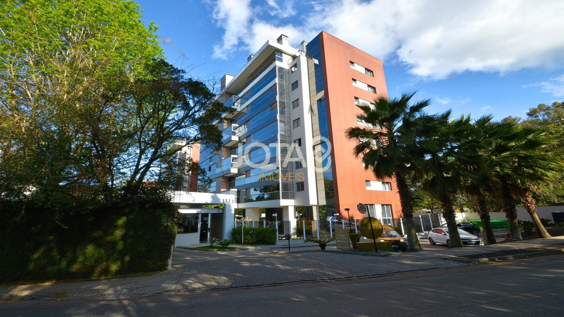 APARTAMENTO NO LE SOLEIL ECOVILLE COM 3 SUÍTES E 3 VAGAS