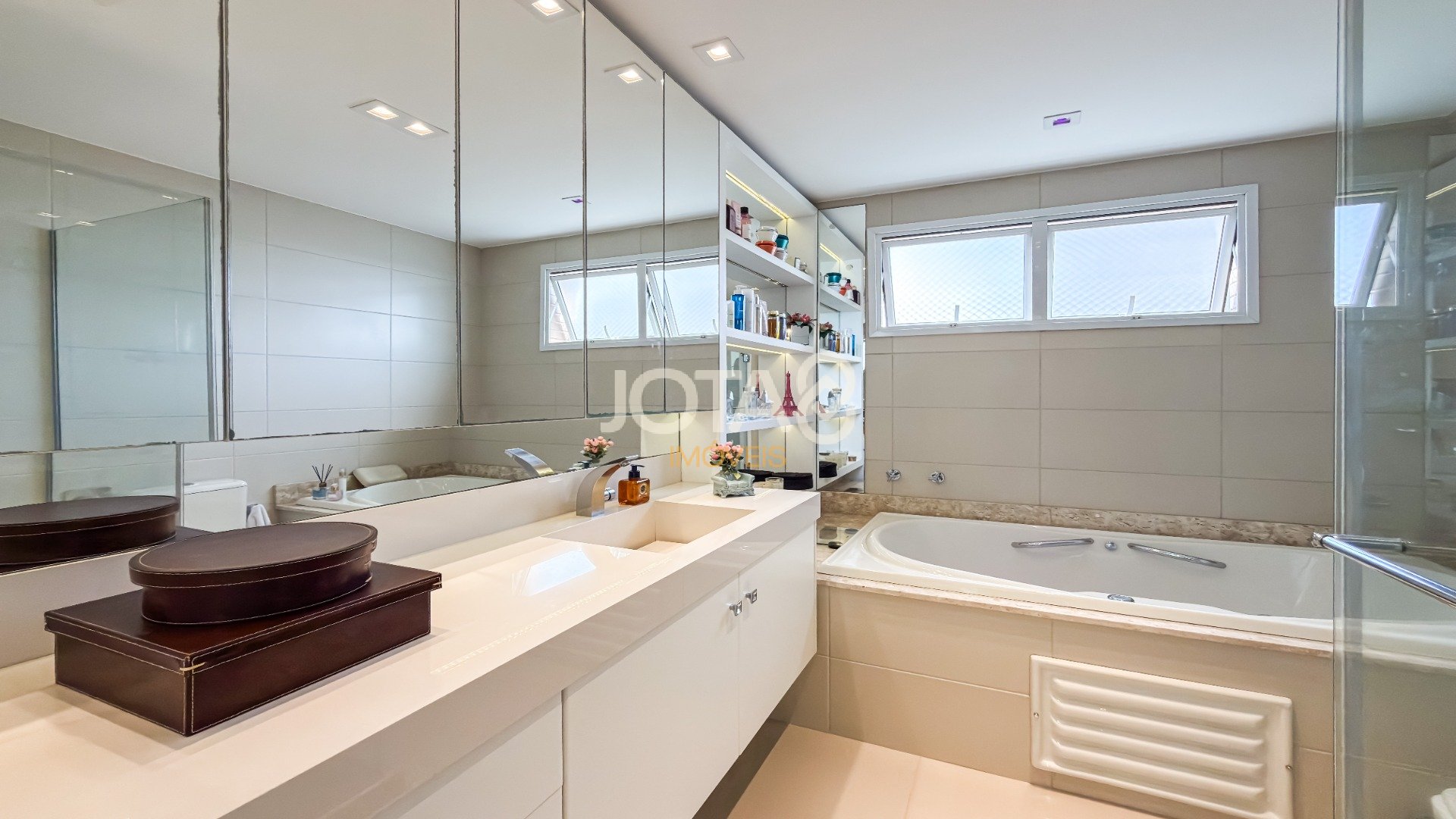 APARTAMENTO SOFISTICADO NO ECOVILLE