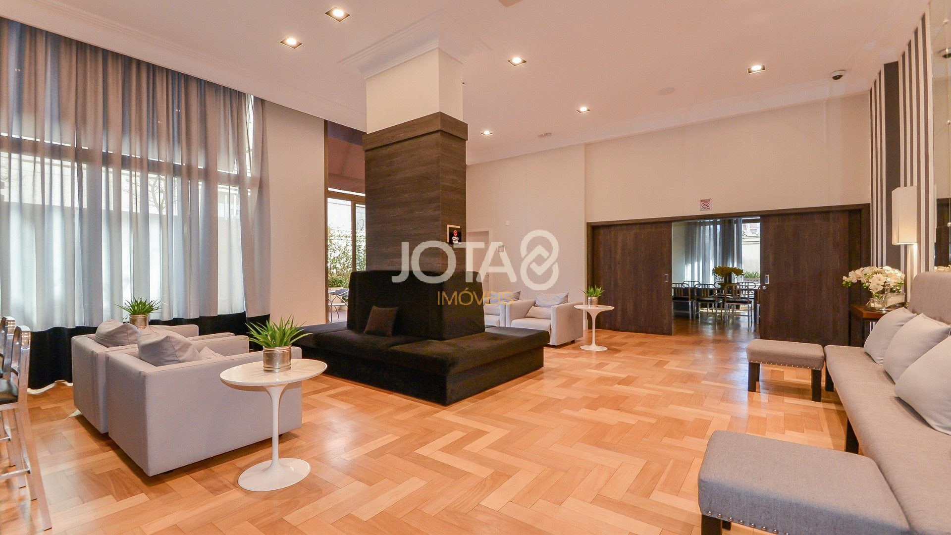 LOFT MOBILIADO E IMPECÁVEL NO 1550 BATEL HOME