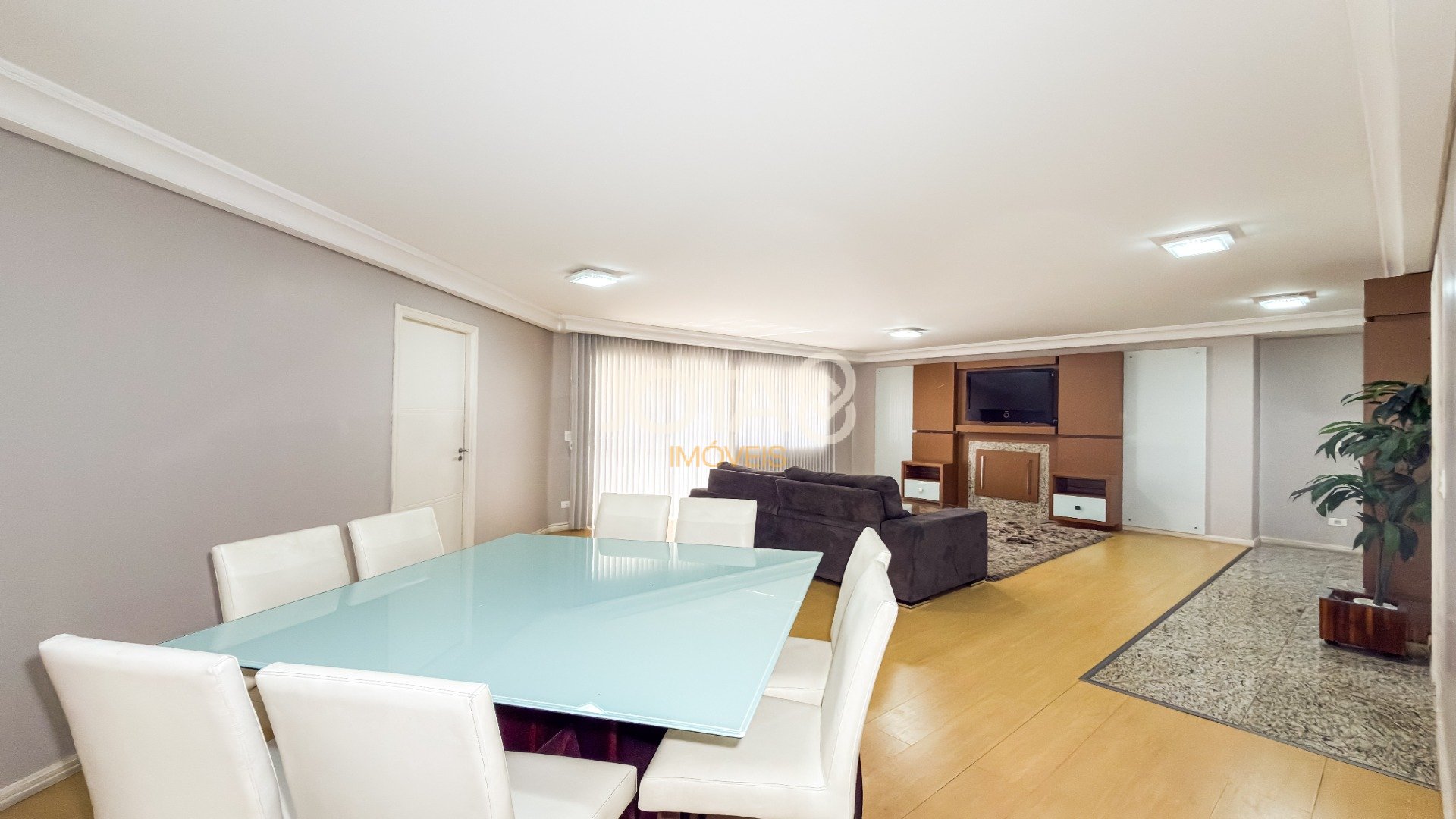 APARTAMENTO COM 4 QUARTOS NO BIGORRILHO