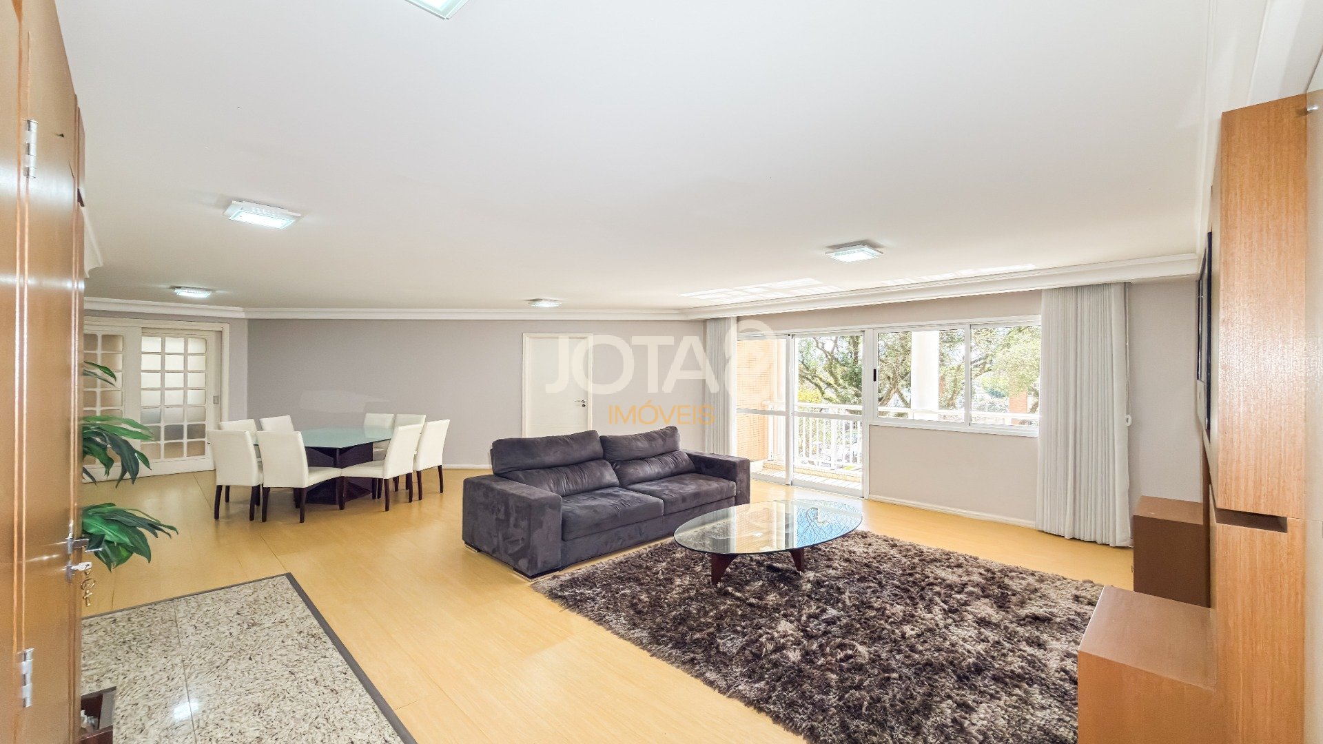 APARTAMENTO COM 4 QUARTOS NO BIGORRILHO