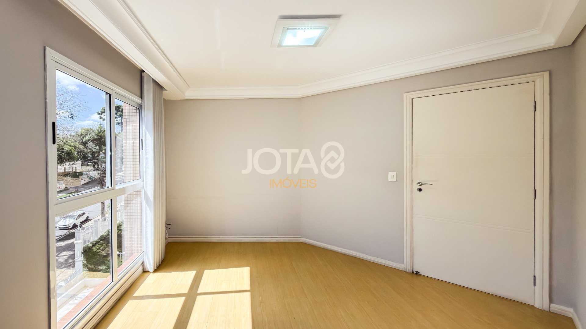 APARTAMENTO COM 4 QUARTOS NO BIGORRILHO