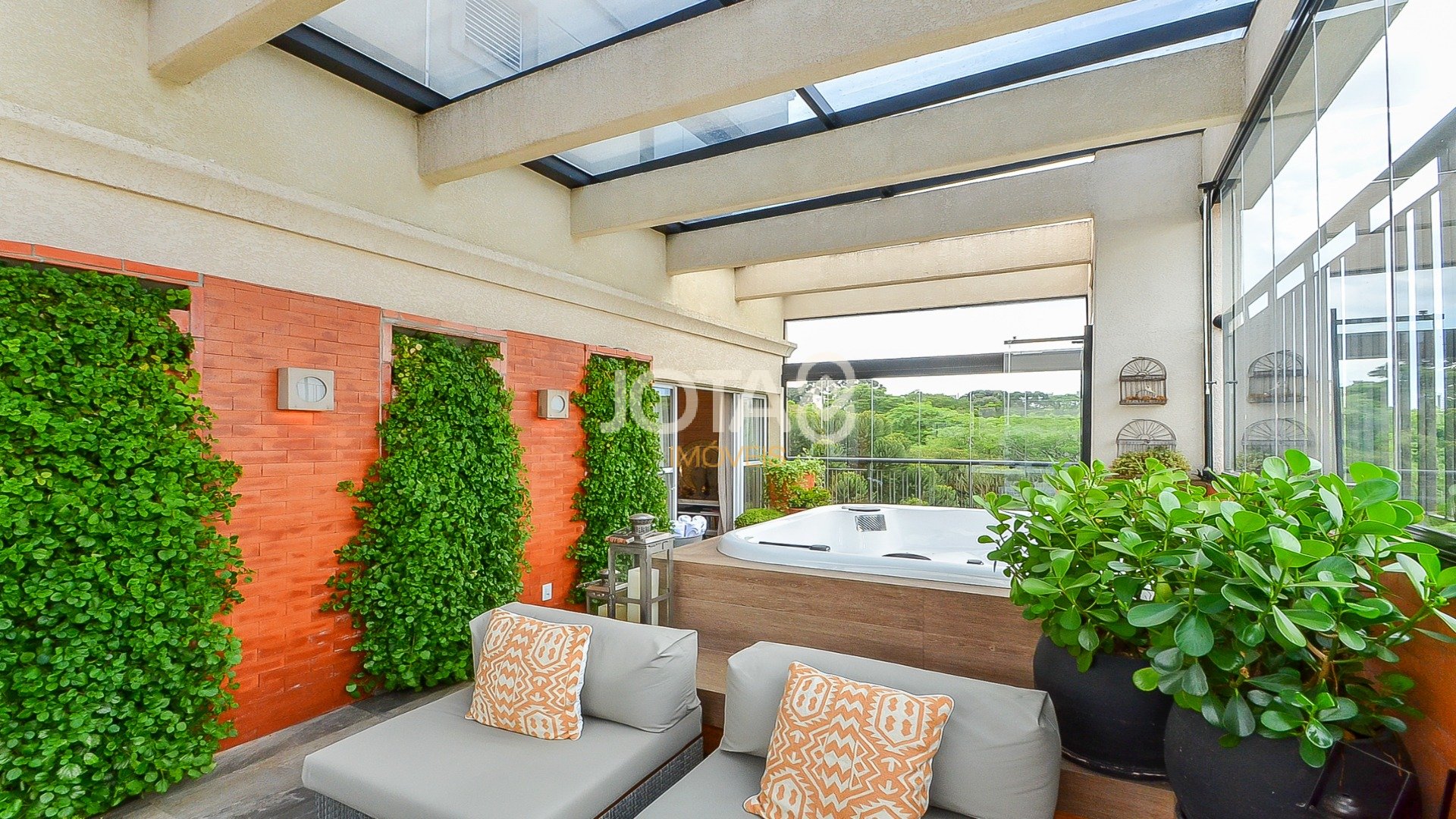 PENTHOUSE DUPLEX NO ÓPERA COM 325 M² PRIVATIVOS