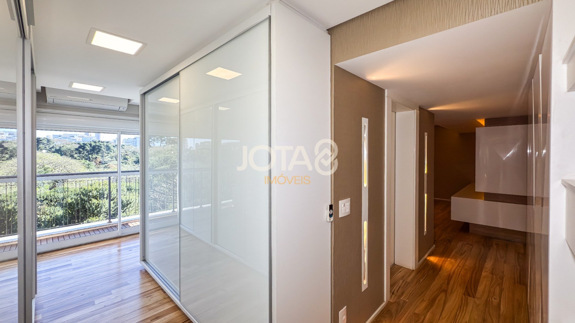 PENTHOUSE DUPLEX NO ÓPERA COM 325 M² PRIVATIVOS