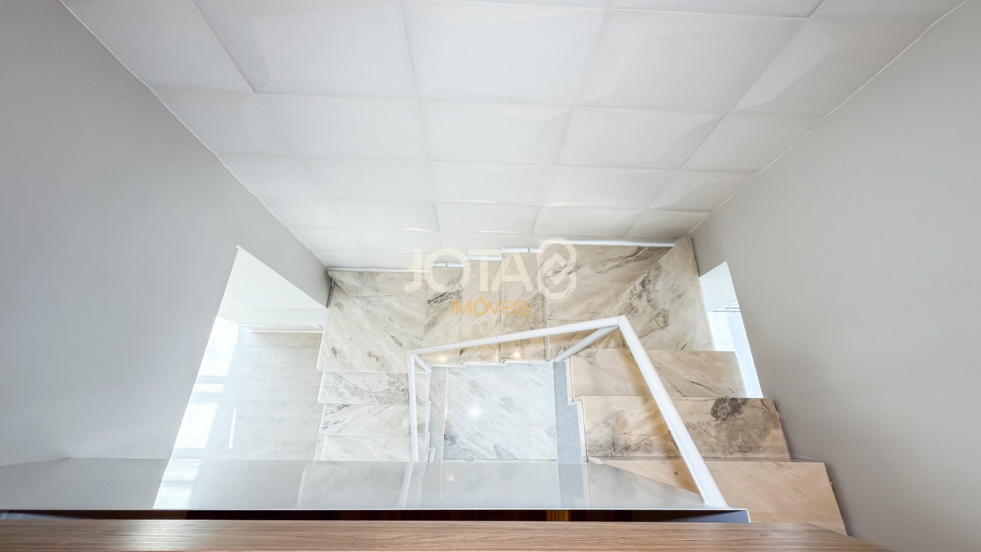 PENTHOUSE DUPLEX NO ÓPERA COM 325 M² PRIVATIVOS