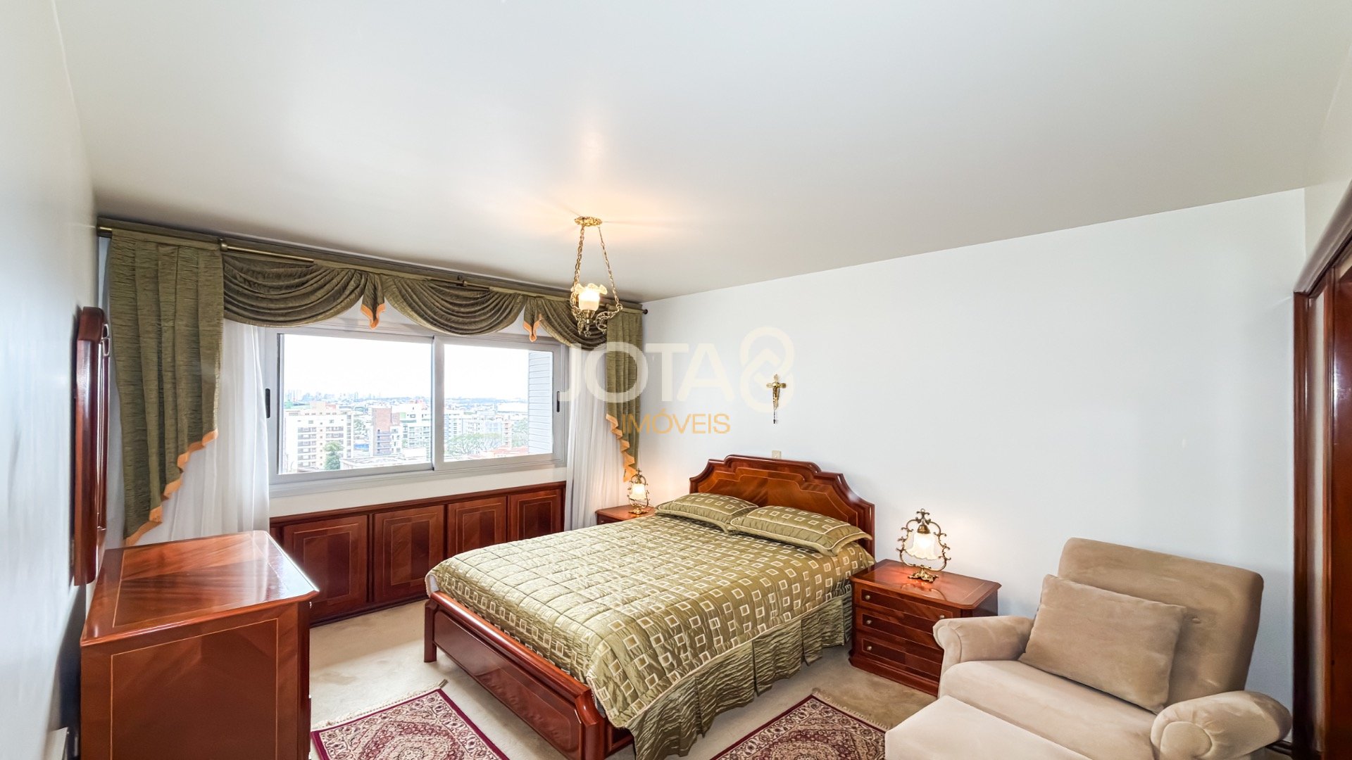 APARTAMENTO COM 3 QUARTOS ANDAR ALTO NA PRAÇA DO JAPÃO