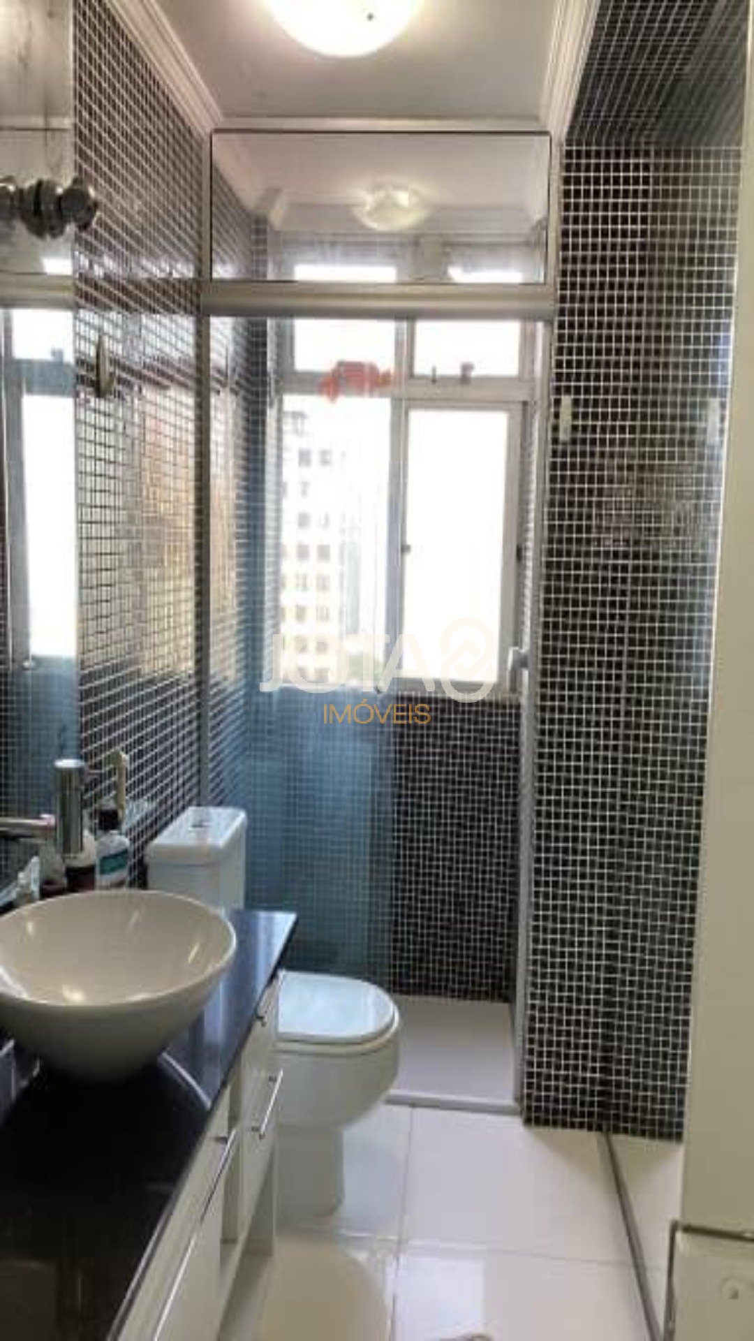 APARTAMENTO 3 QUARTOS 1 VAGA NO BATEL