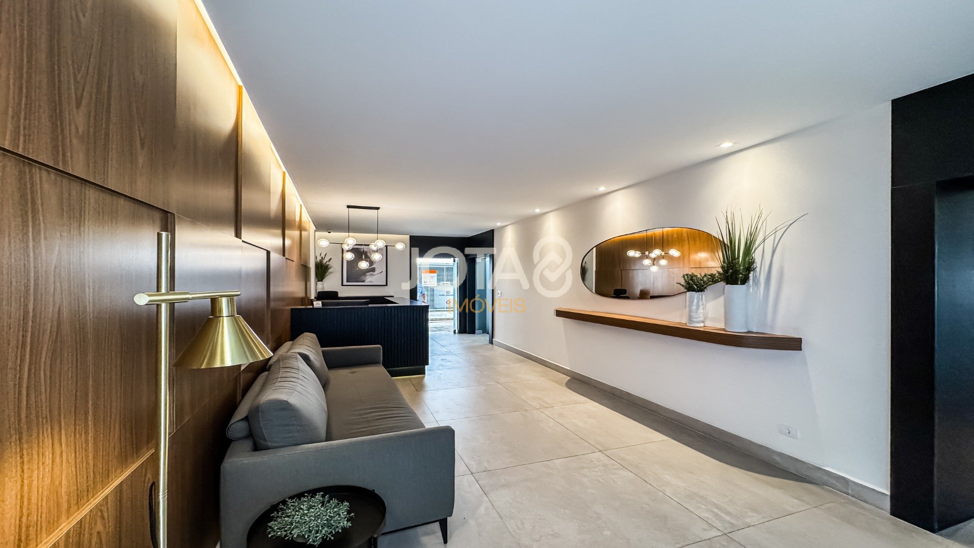 APARTAMENTO 3 QUARTOS 1 VAGA NO BATEL