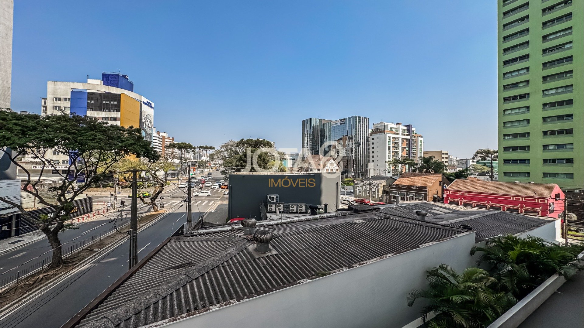 APARTAMENTO 3 QUARTOS 1 VAGA NO BATEL