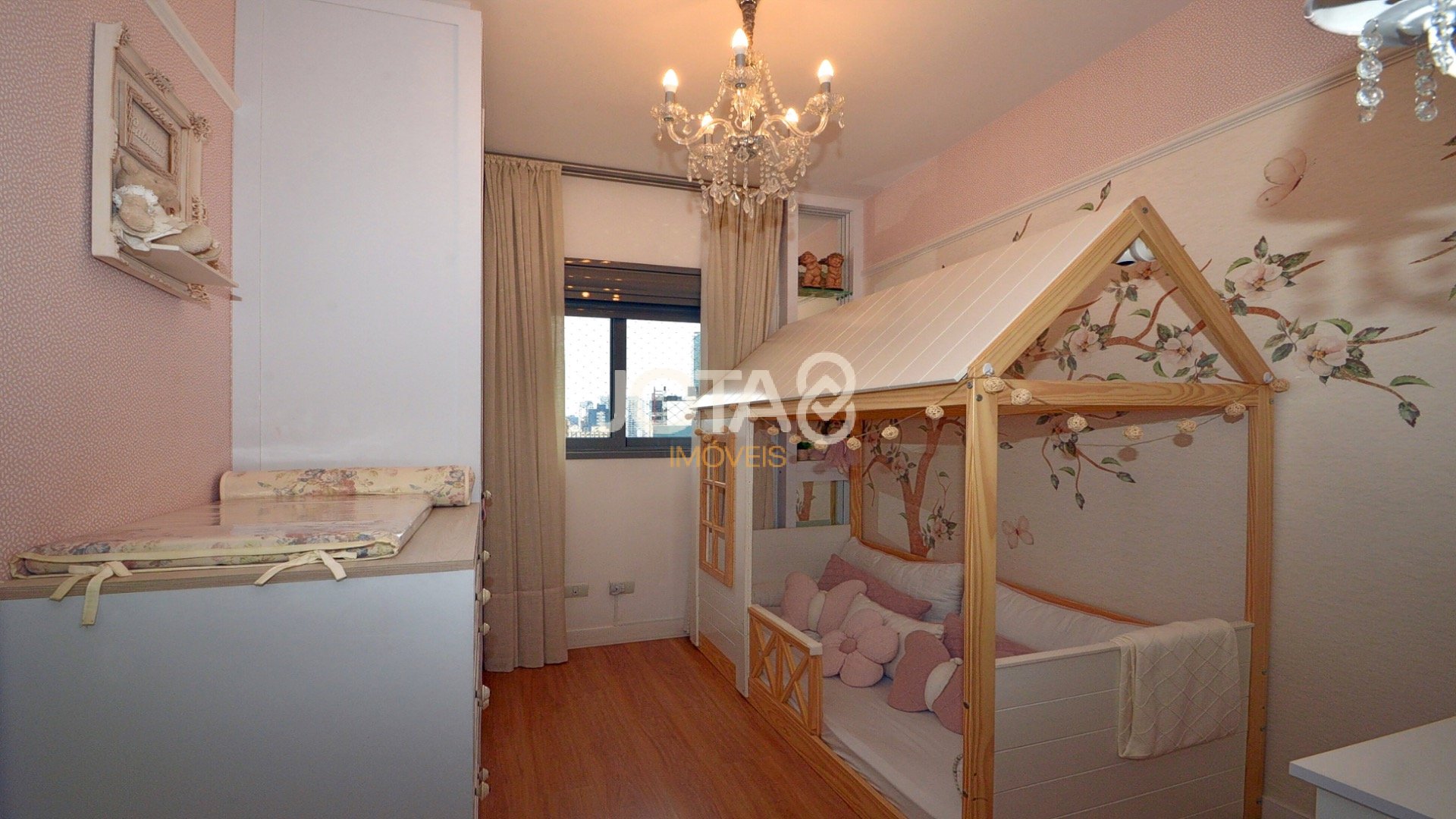 APARTAMENTO 2 SÚITES NO SOUL BATEL