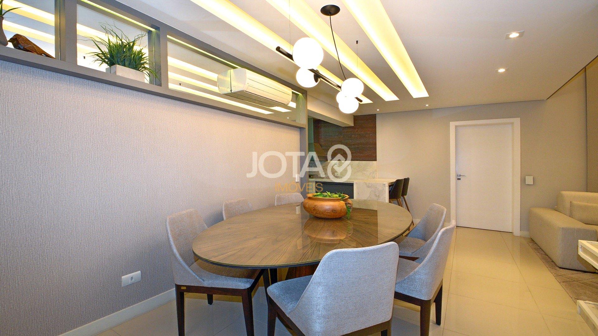 APARTAMENTO 2 SÚITES NO SOUL BATEL