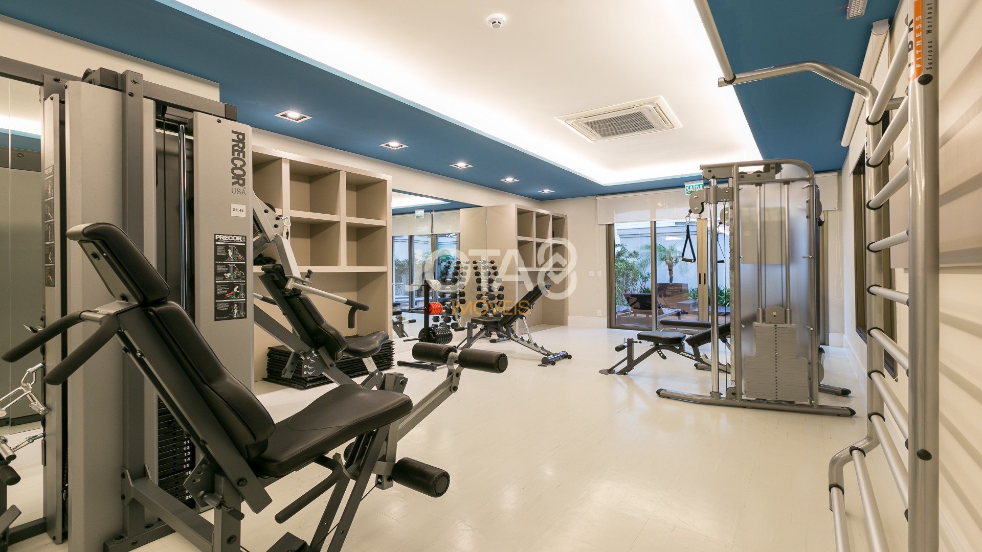 SOFISTICADO APARTAMENTO COM 2 QUARTOS  NO BATEL HOME 1550