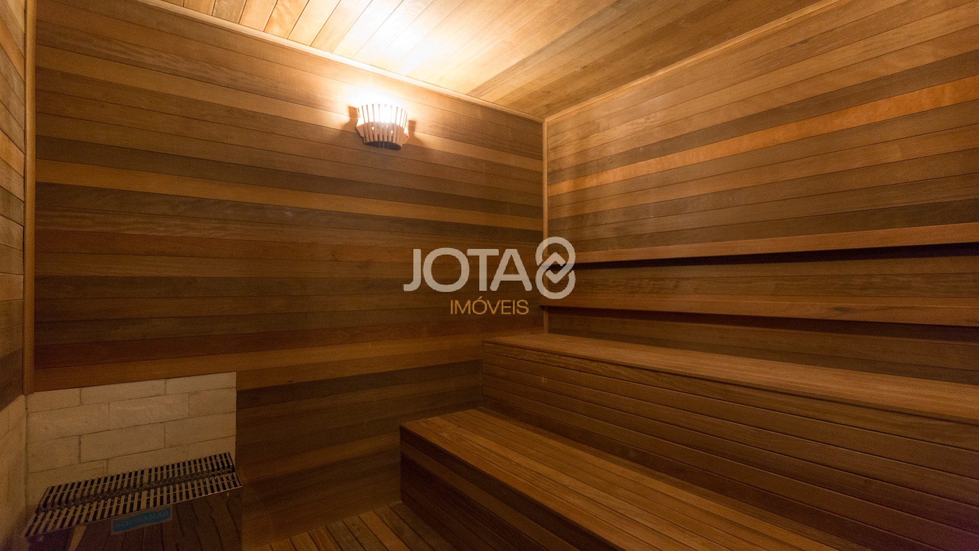 SOFISTICADO APARTAMENTO COM 2 QUARTOS  NO BATEL HOME 1550